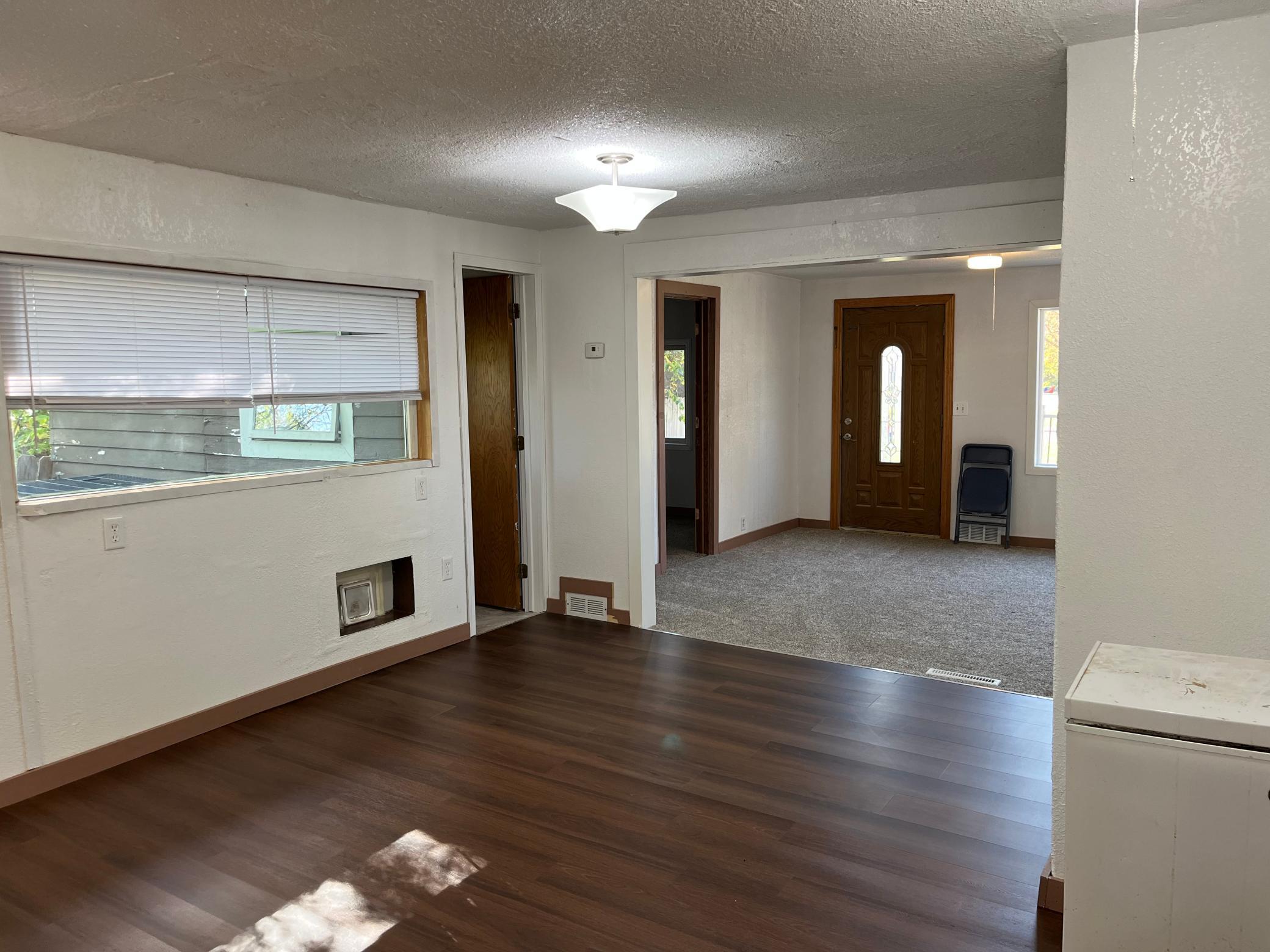 1653 Langley Avenue Property Photo 5