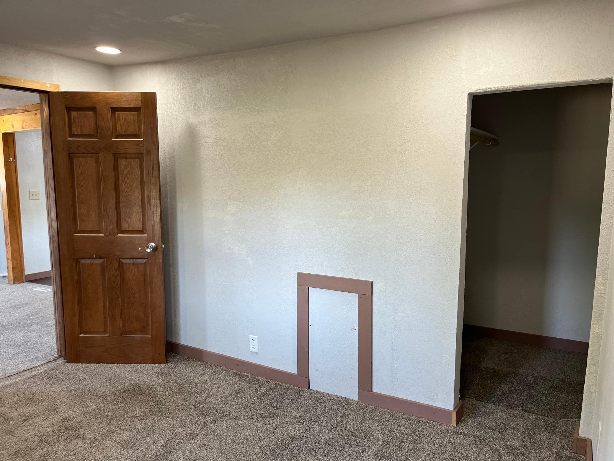 1653 Langley Avenue Property Photo 10