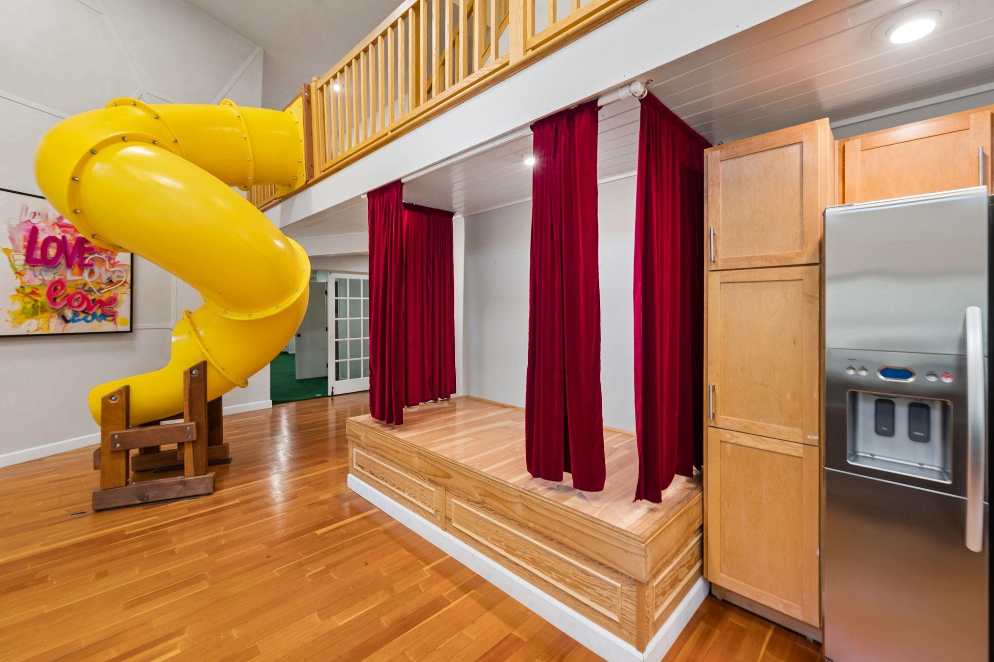 6525 Rowland Road Property Photo 44