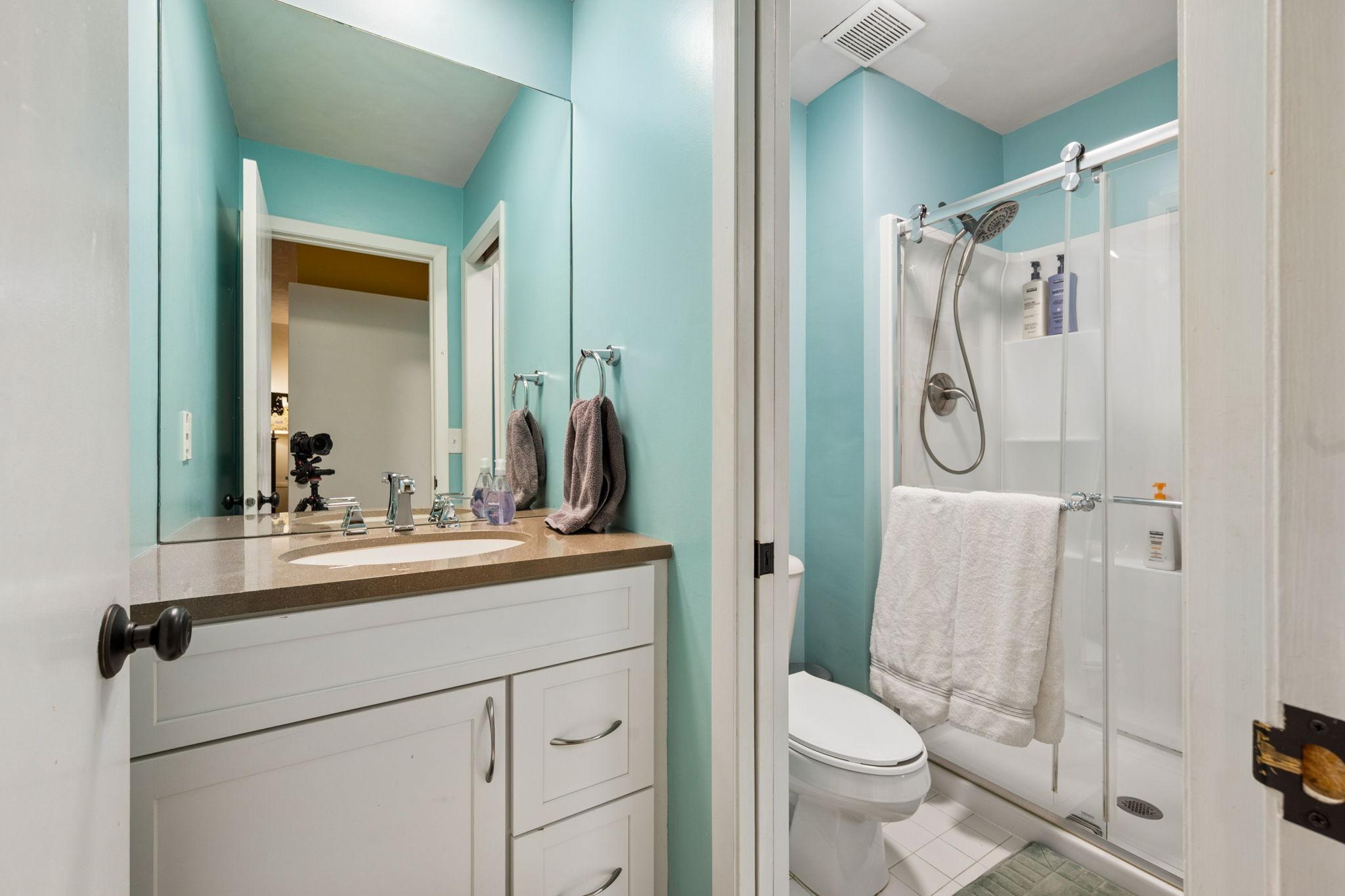 6525 Rowland Road Property Photo 54