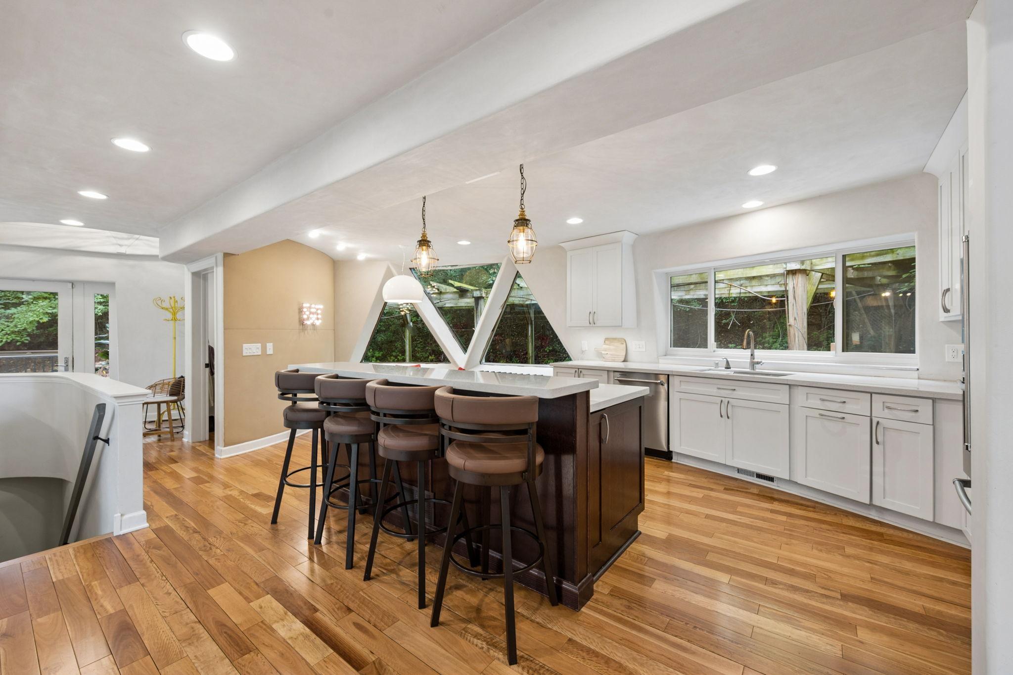 6525 Rowland Road Property Photo 65