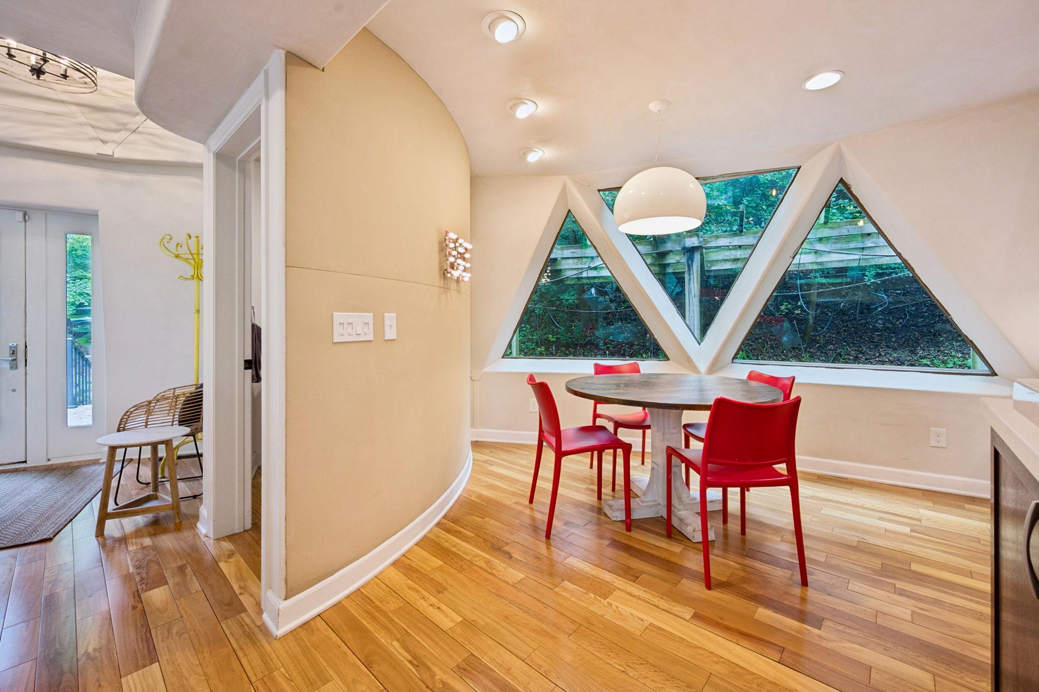 6525 Rowland Road Property Photo 68