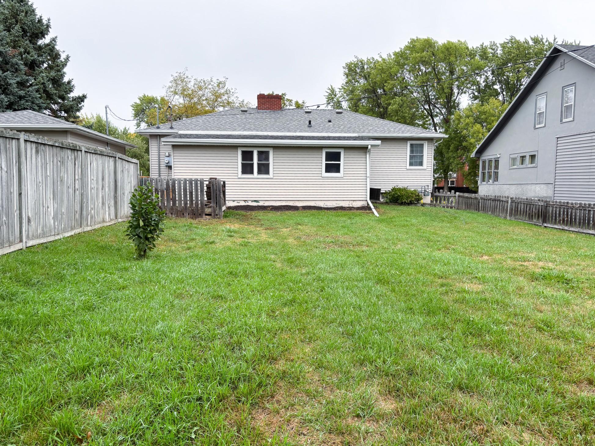 81 4th Avenue N Property Photo 2