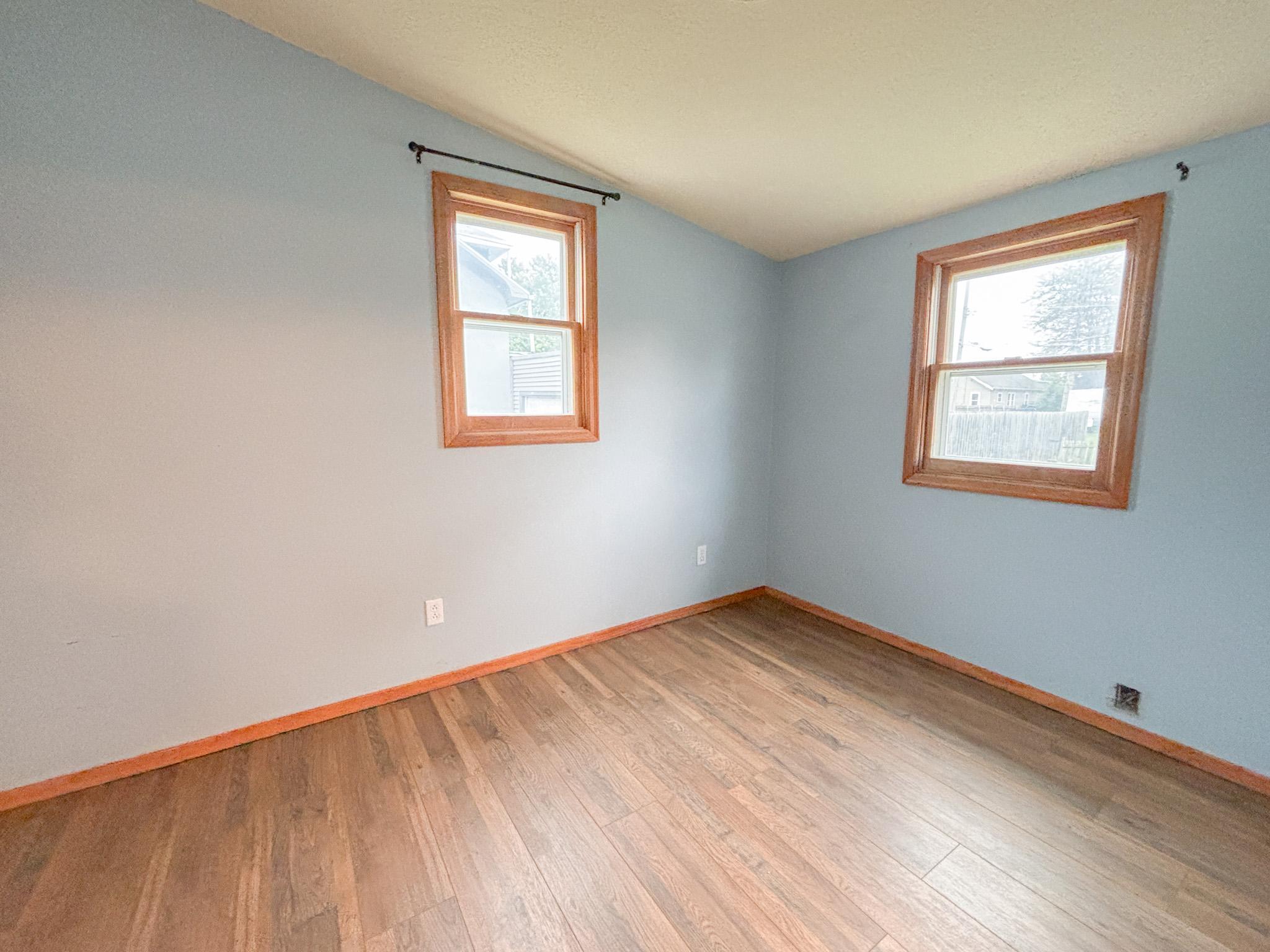 81 4th Avenue N Property Photo 24