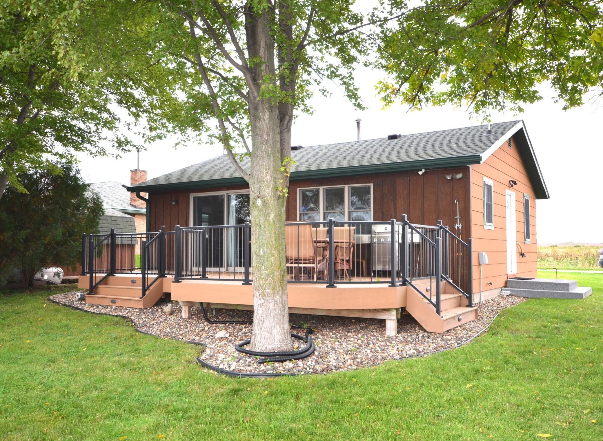 17075 Dickenson Lane Property Photo 1