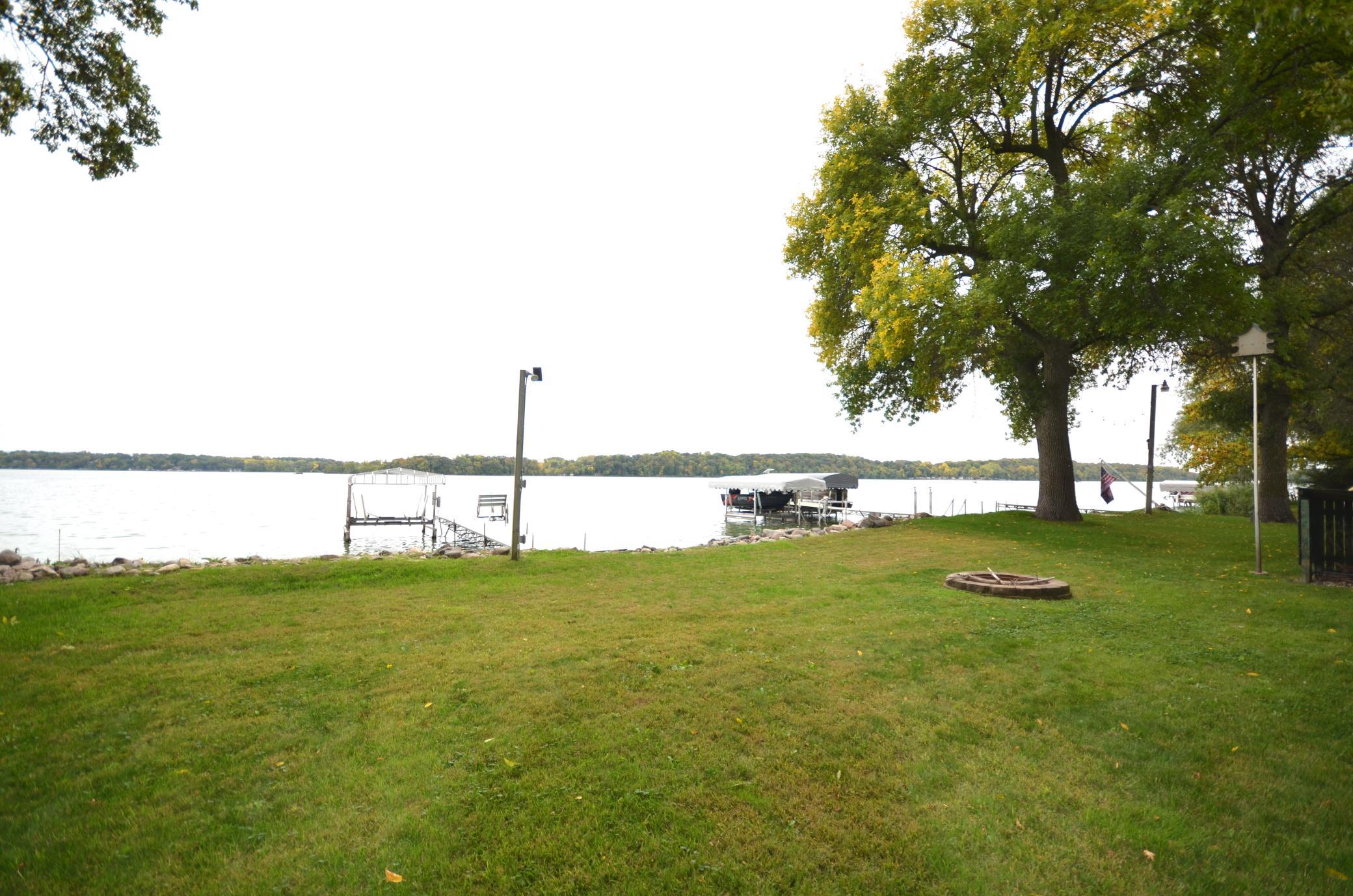 17075 Dickenson Lane Property Photo 6