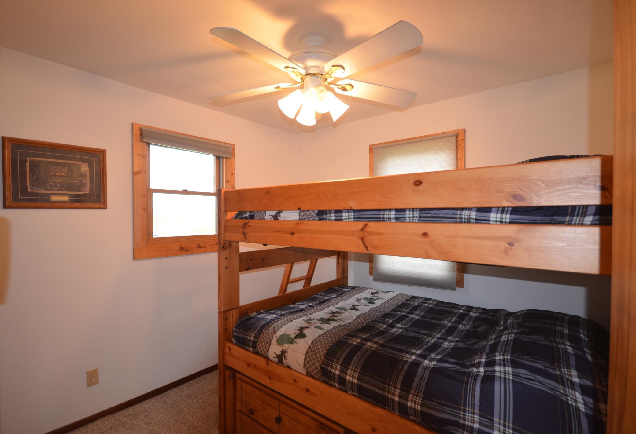 17075 Dickenson Lane Property Photo 16