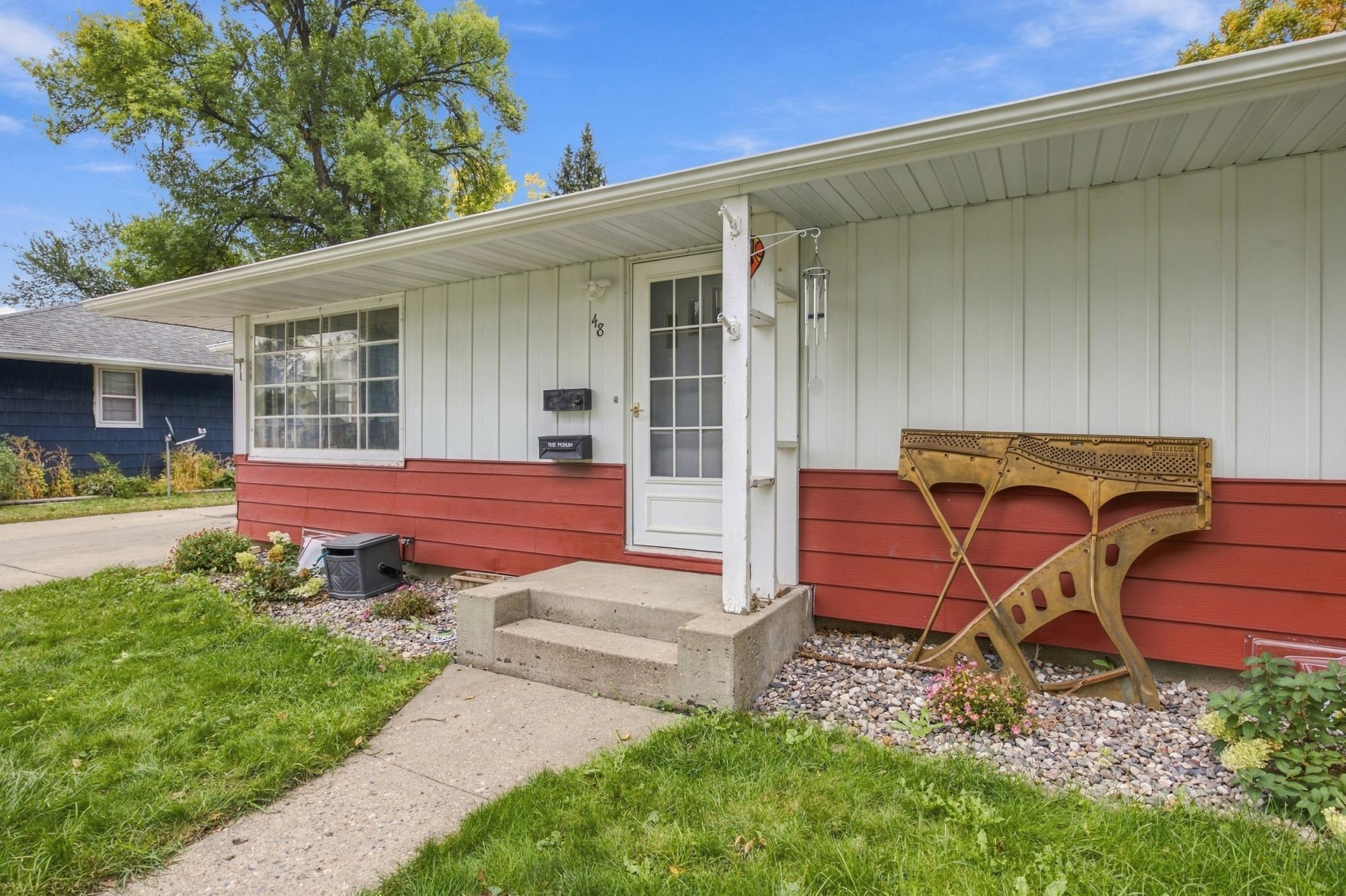 48 17th Avenue N Property Photo 6