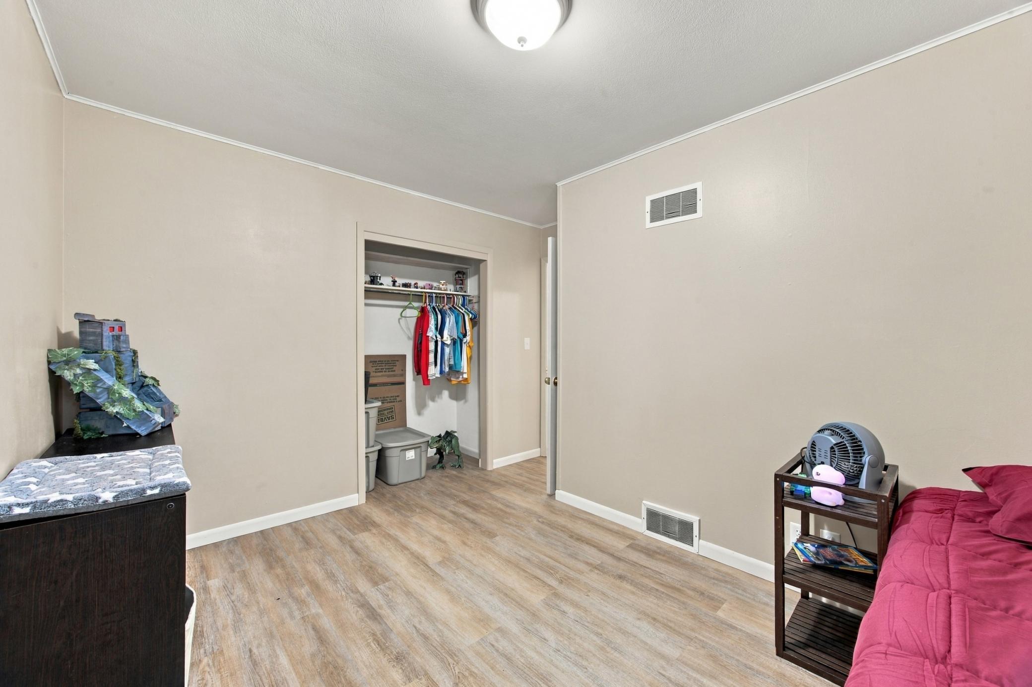 48 17th Avenue N Property Photo 17