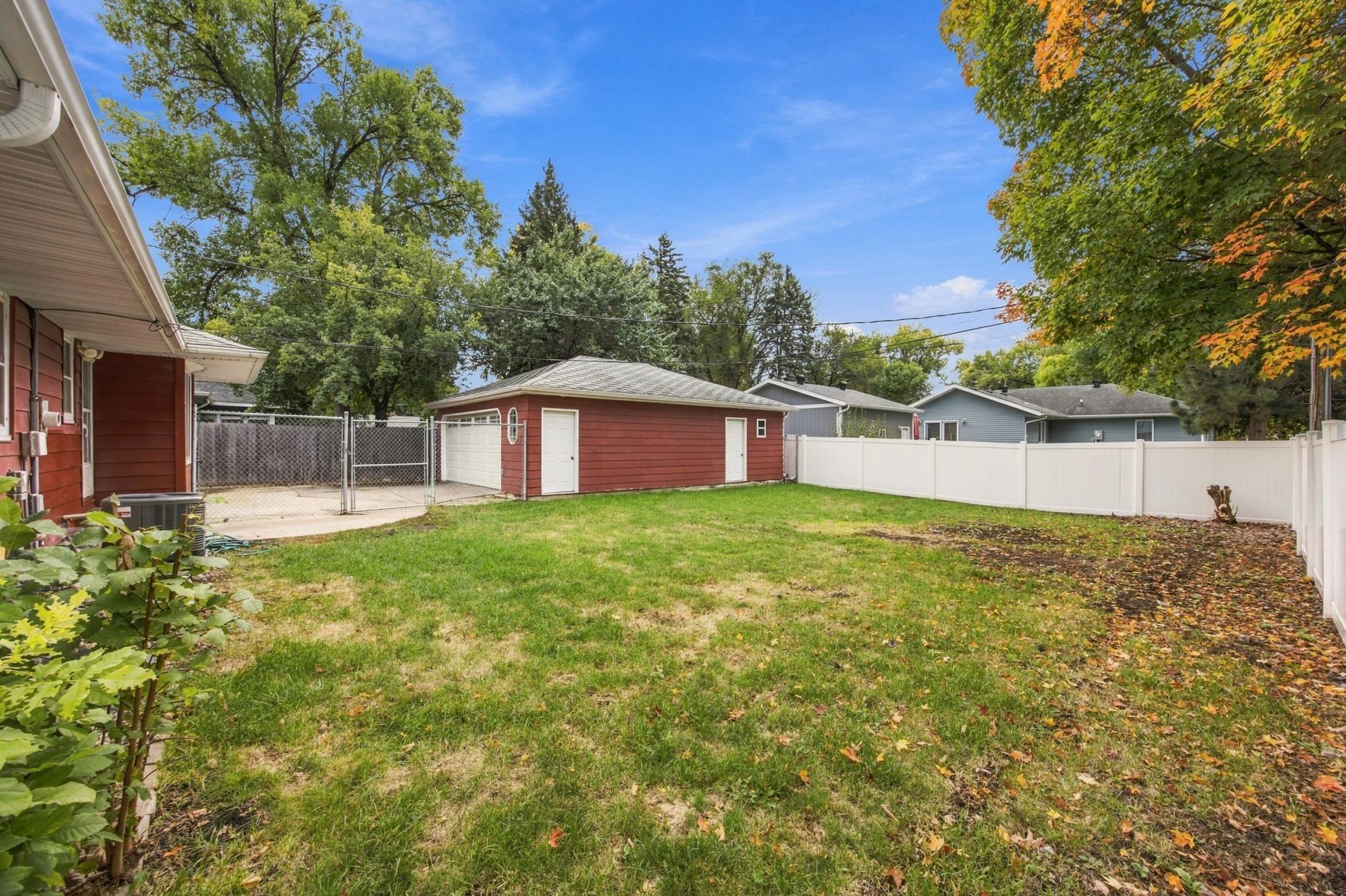 48 17th Avenue N Property Photo 26