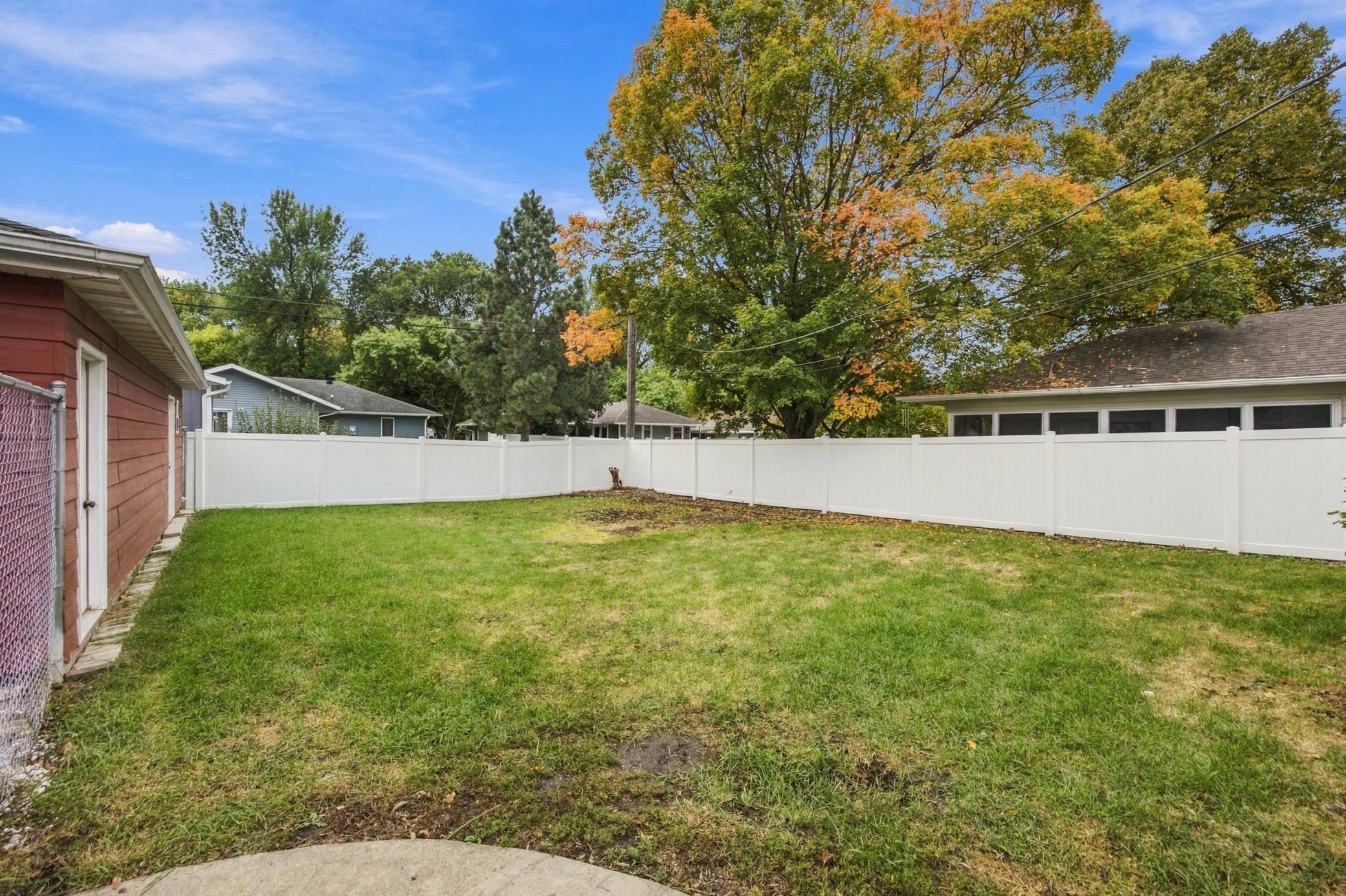 48 17th Avenue N Property Photo 29