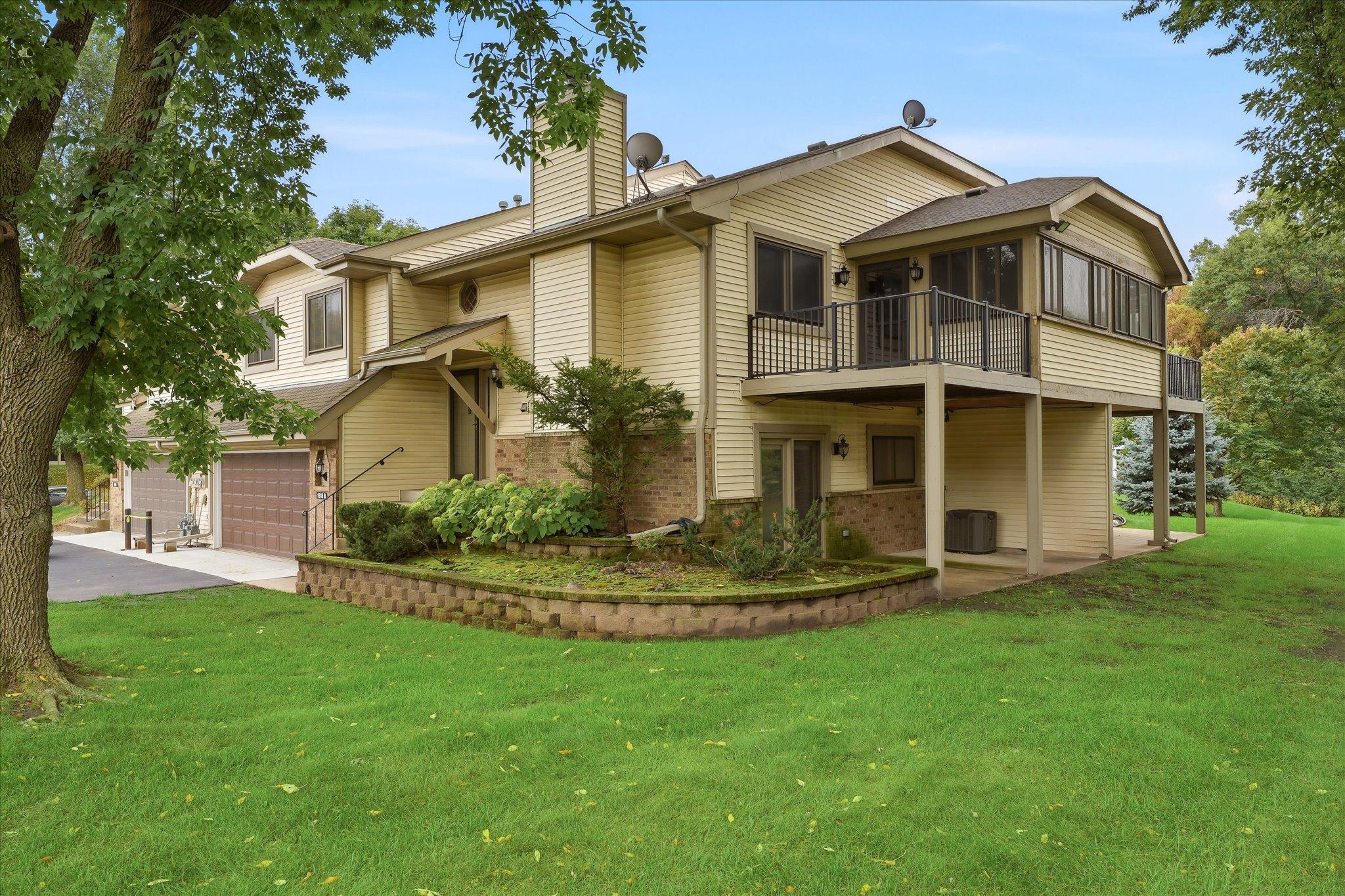 1618 Clemson Drive B Property Photo 2