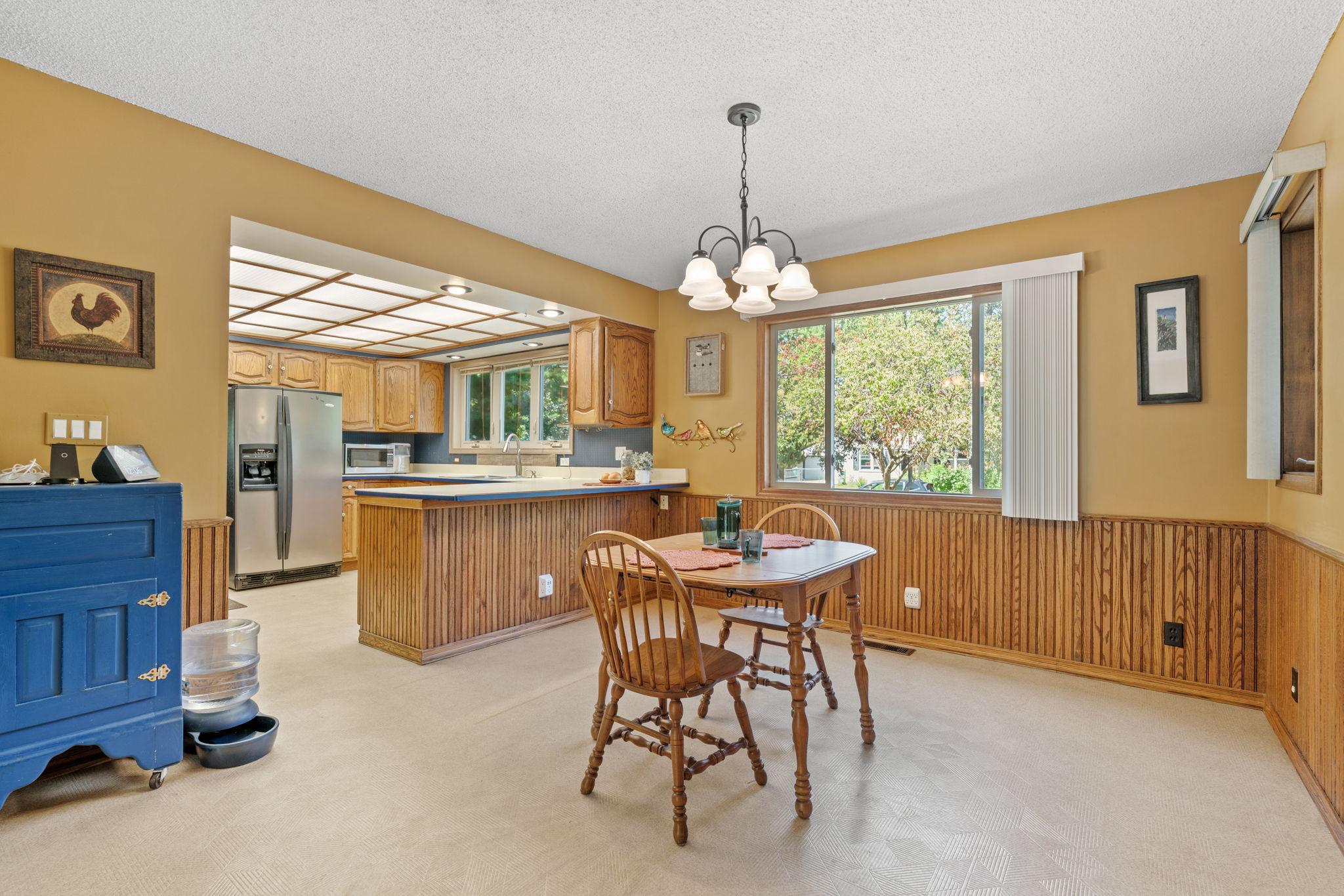 5510 James Avenue N Property Photo 12