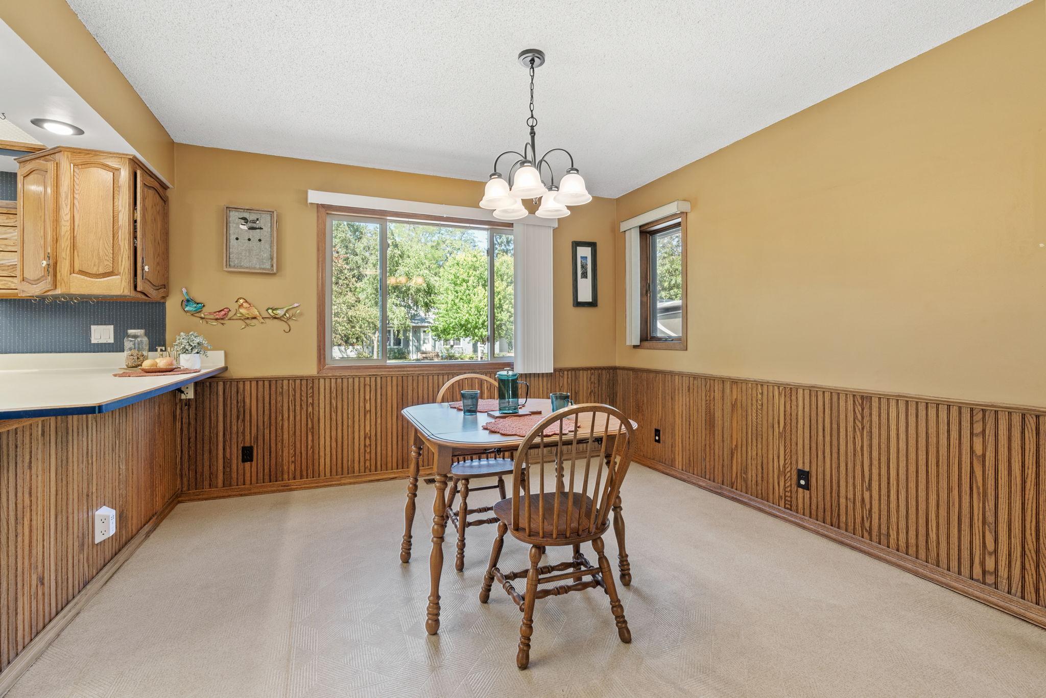 5510 James Avenue N Property Photo 13