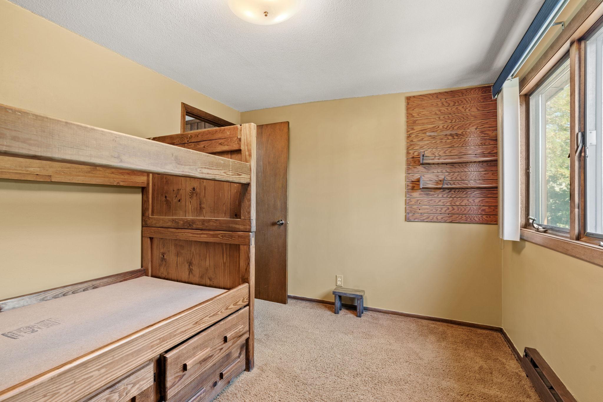 5510 James Avenue N Property Photo 29
