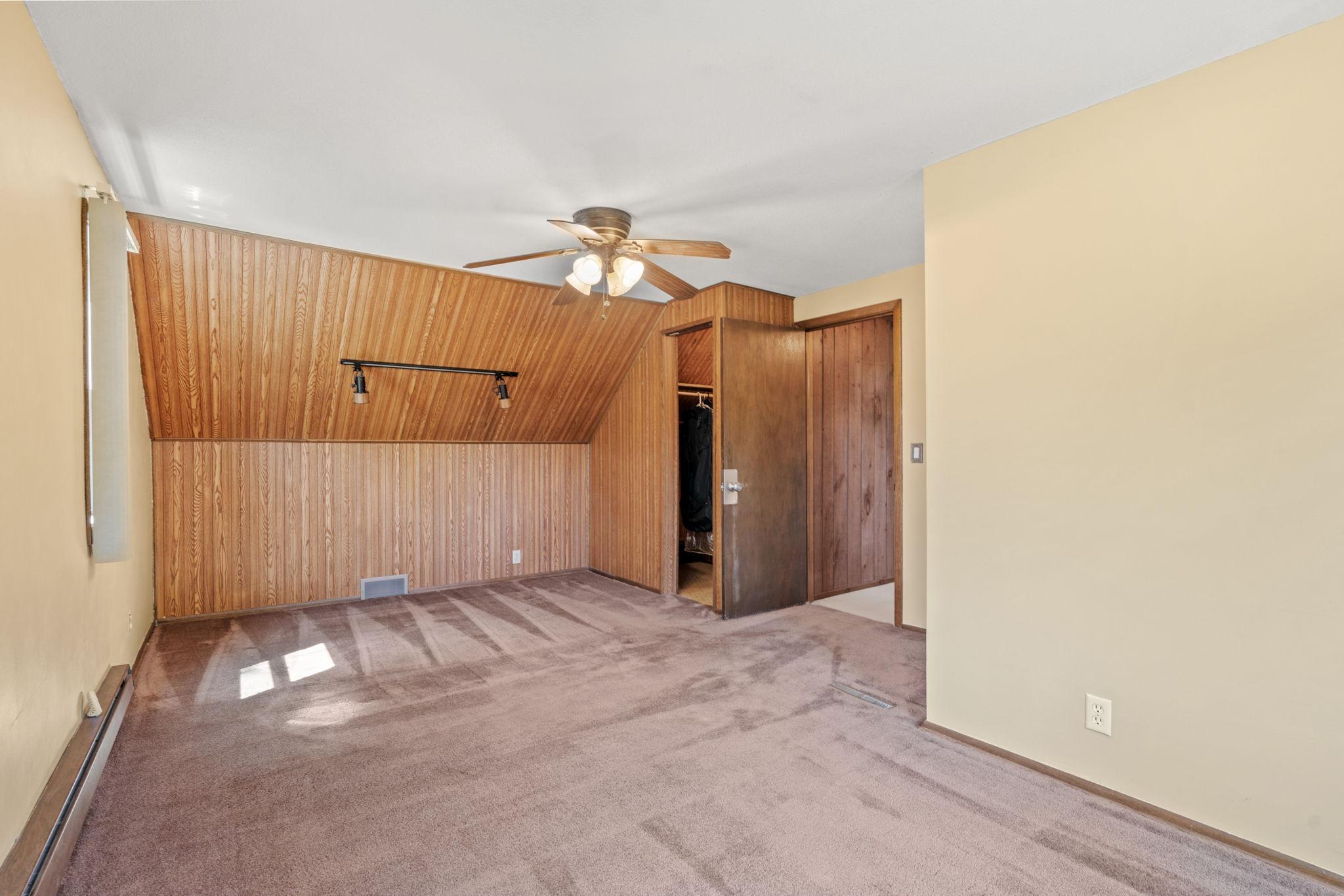 5510 James Avenue N Property Photo 32