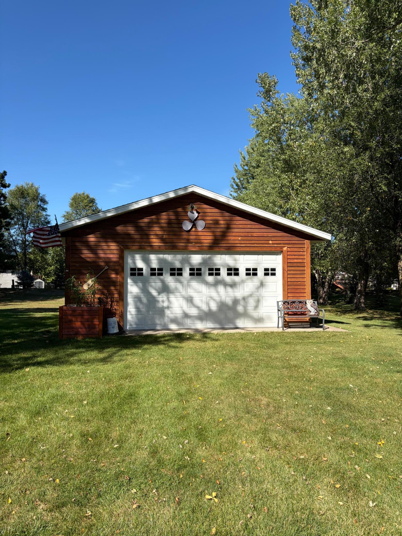 13434 Brenda Boulevard Property Photo 22