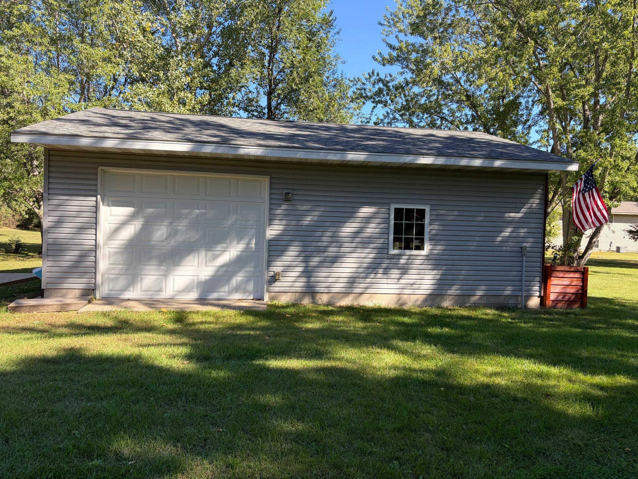 13434 Brenda Boulevard Property Photo 23