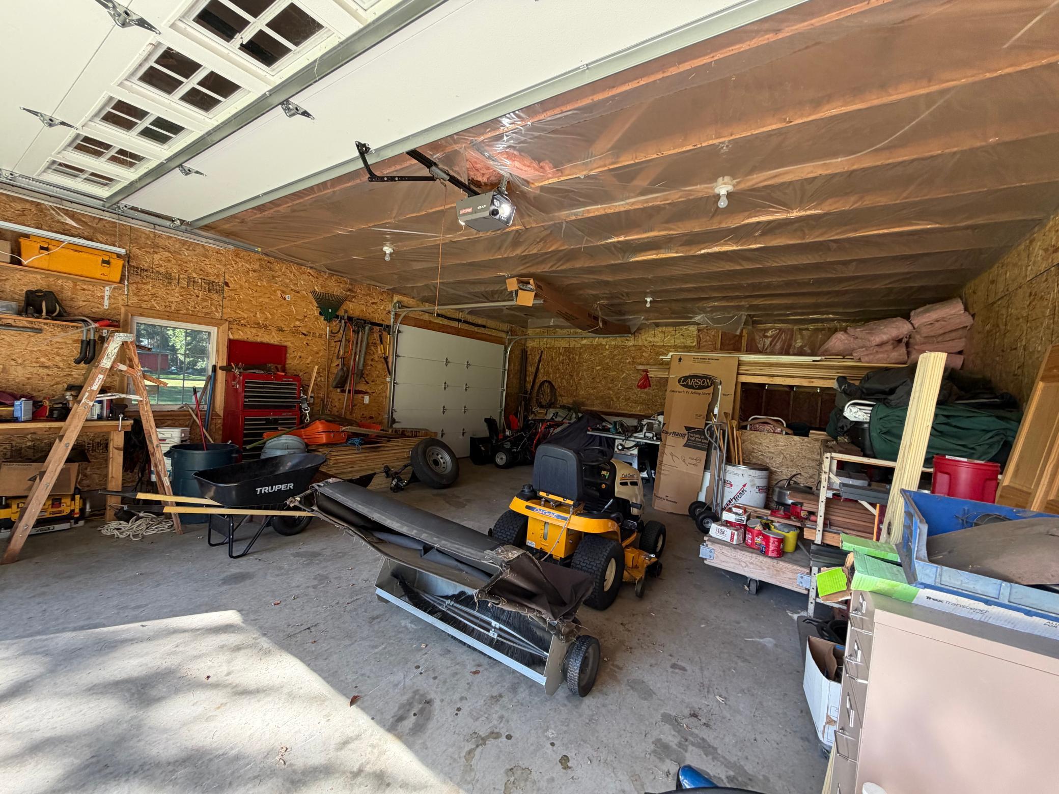 13434 Brenda Boulevard Property Photo 24