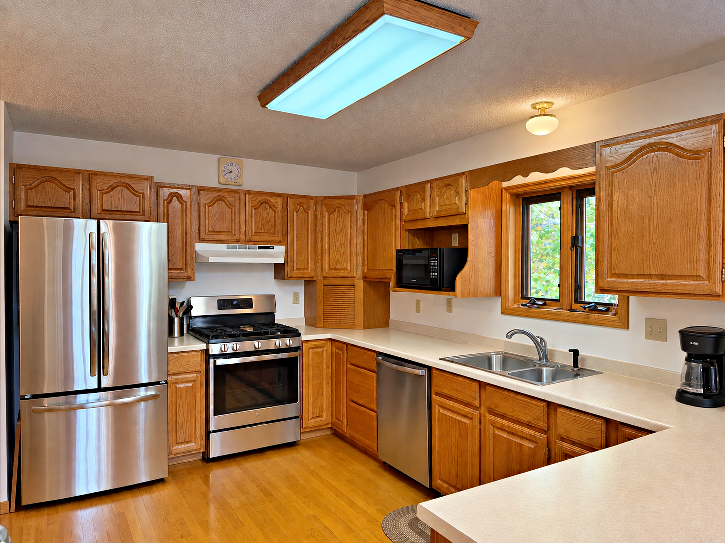 24913 Great Pine Drive Property Photo 11