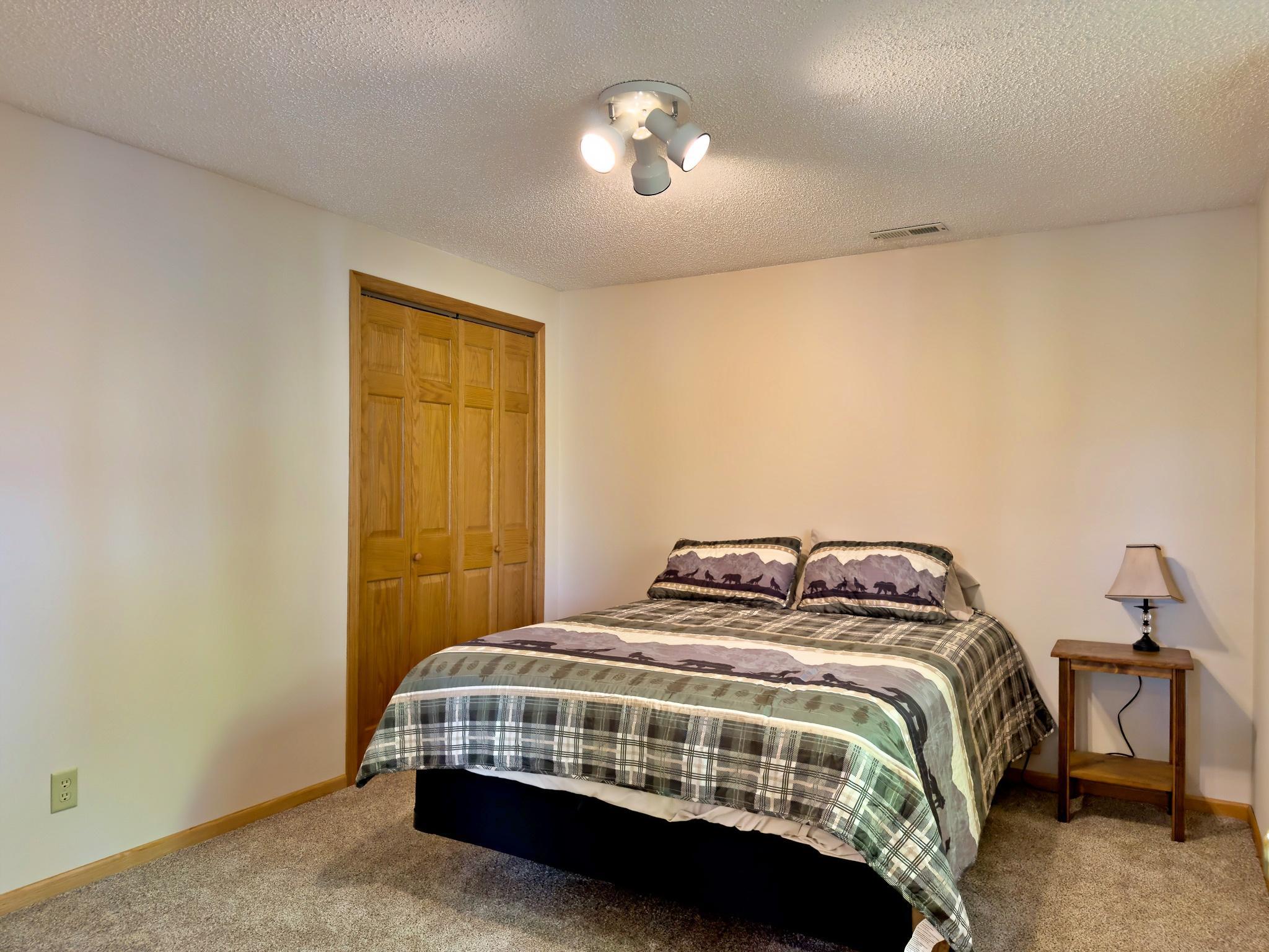 24913 Great Pine Drive Property Photo 28