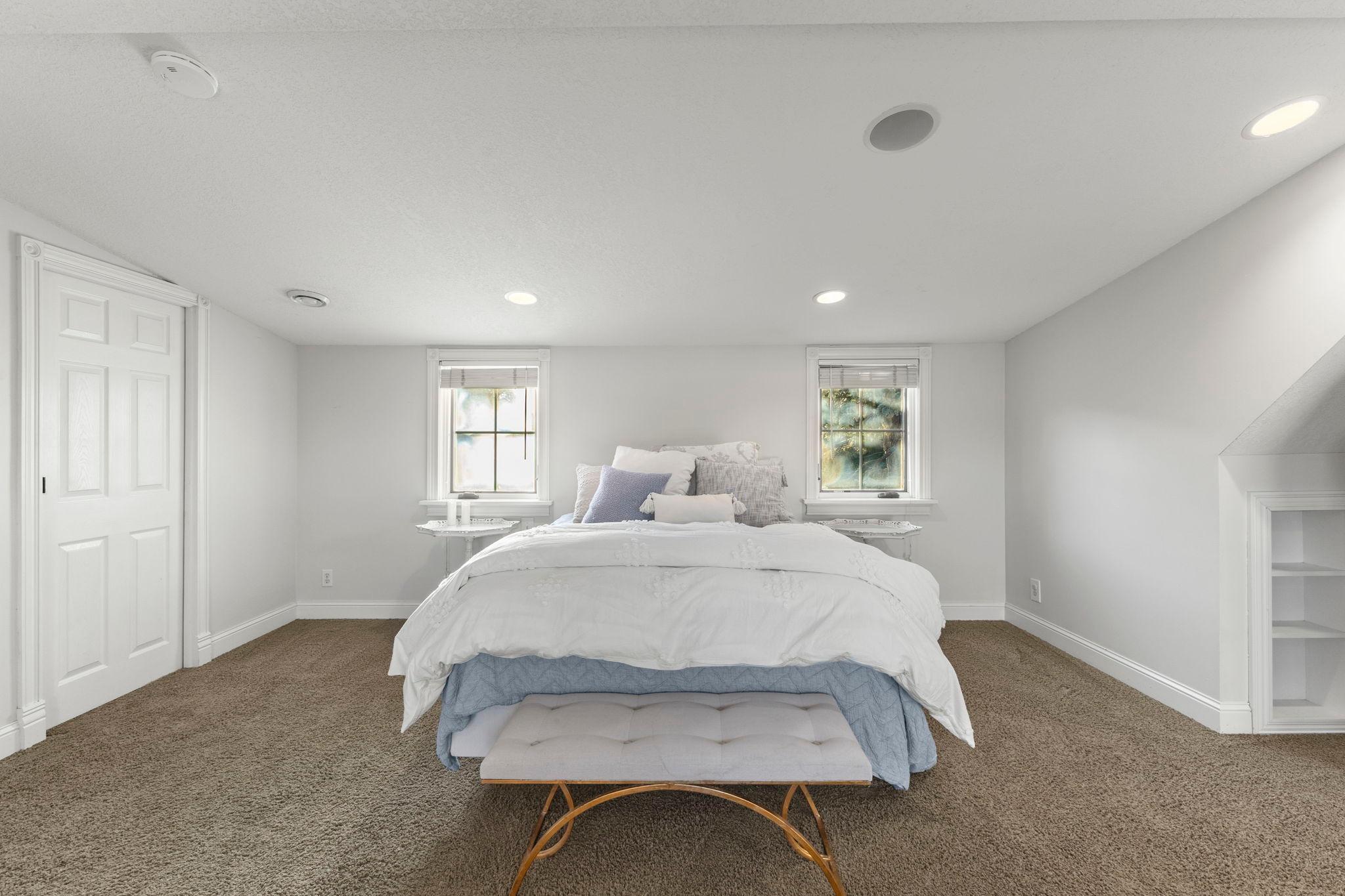 870 Randolph Avenue Property Photo 35