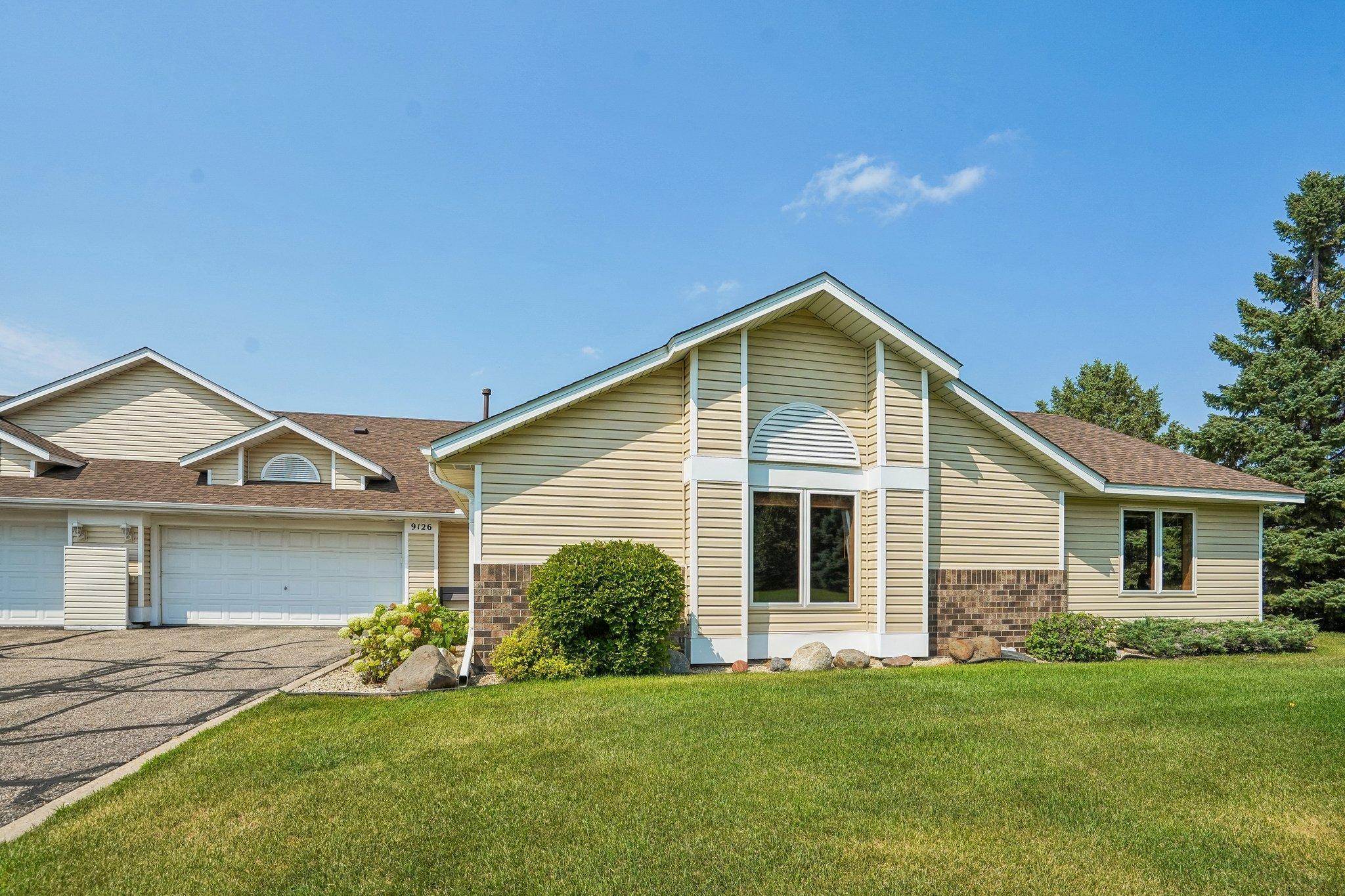 9126 Windsor Lane N Property Photo 1