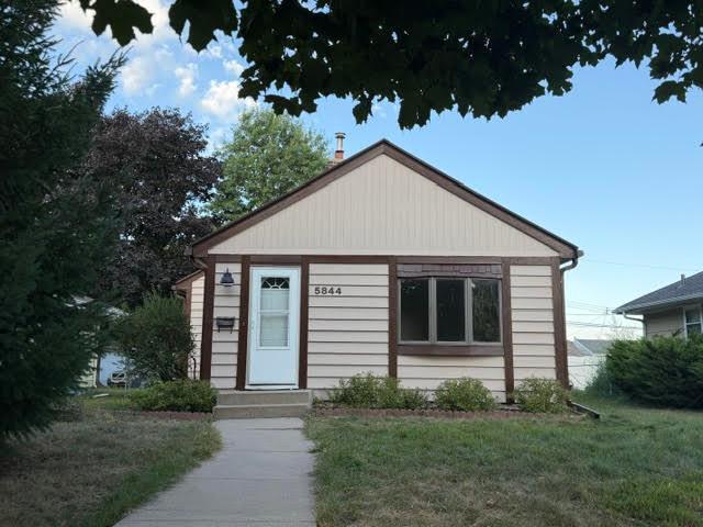 5844 43rd Avenue S Property Photo 1