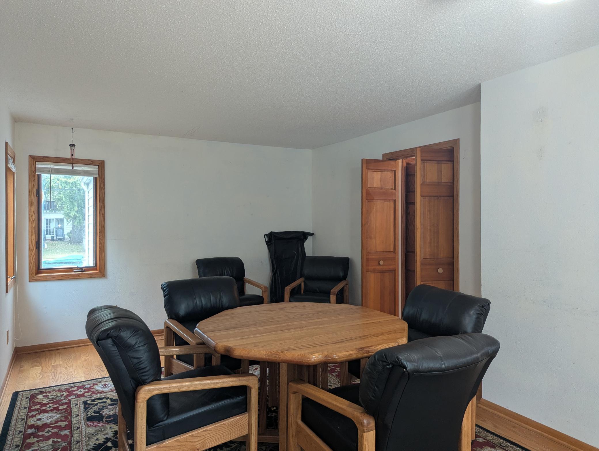 1639 Massee Street Property Photo 11