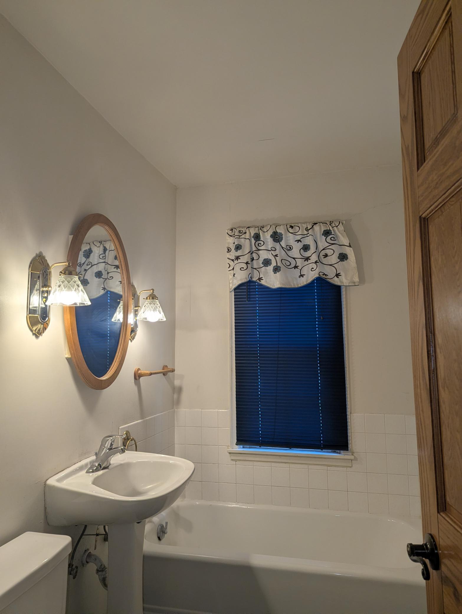 1639 Massee Street Property Photo 25