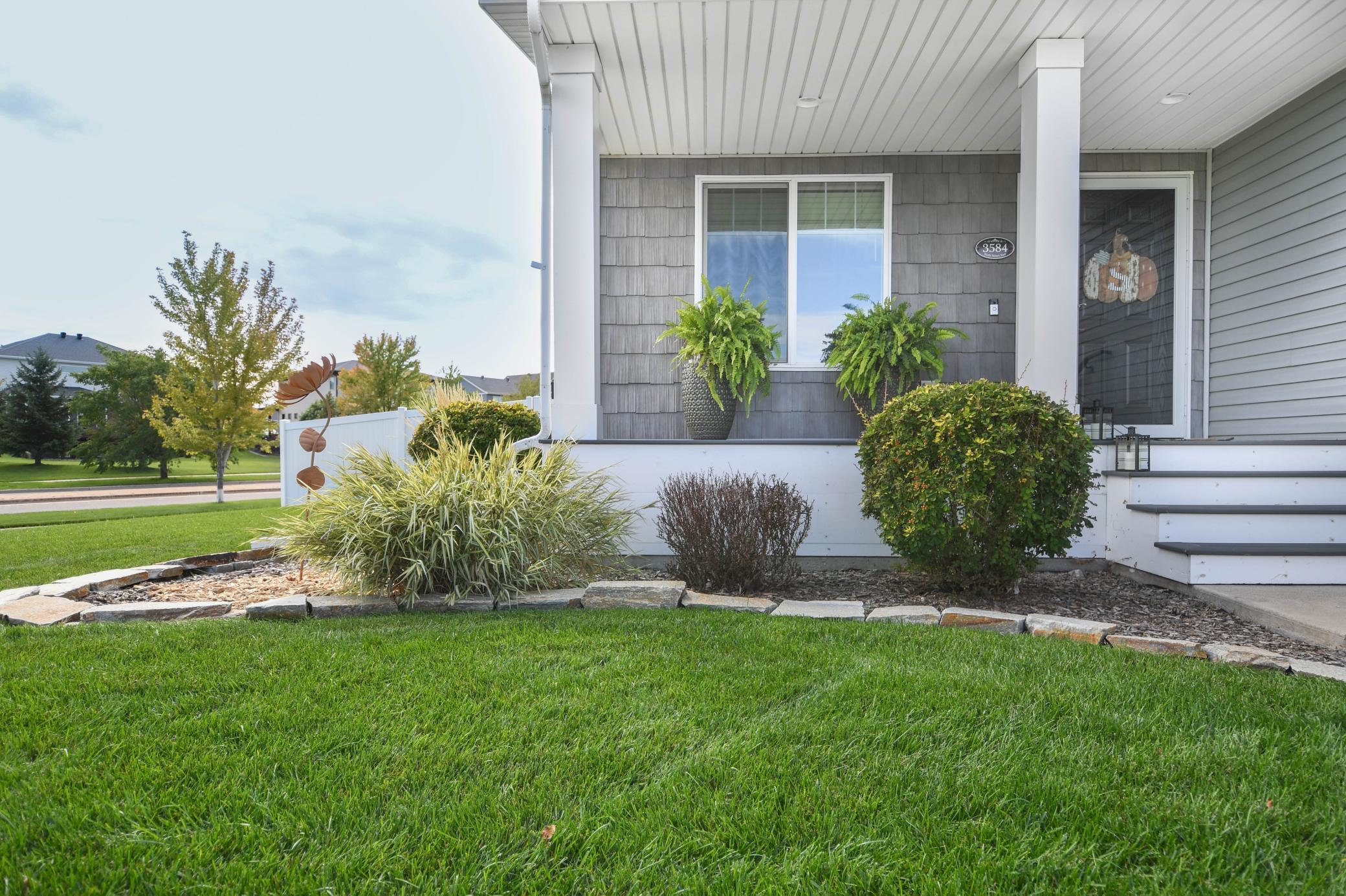 3584 6th Street E Property Photo 5