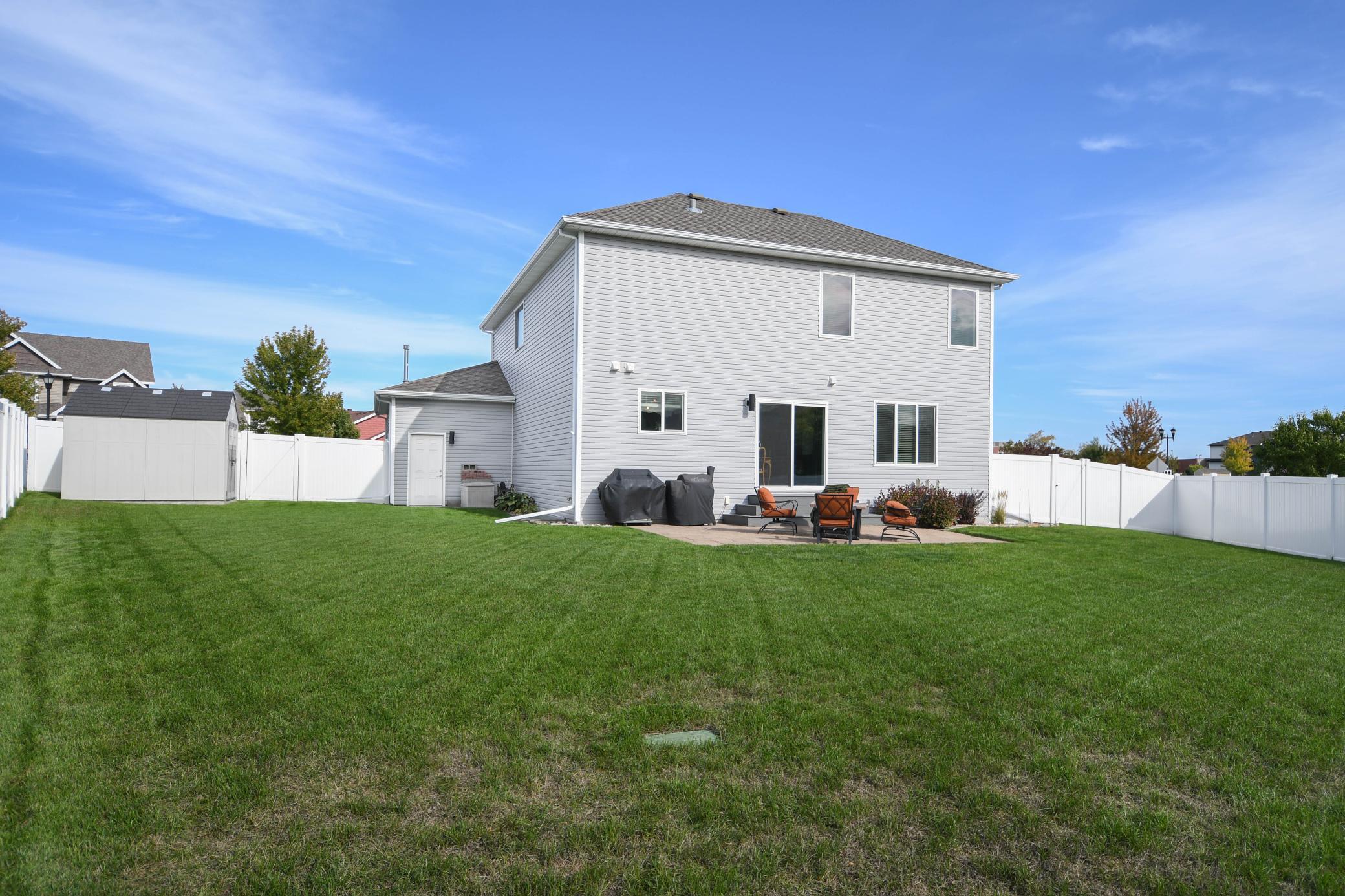 3584 6th Street E Property Photo 8