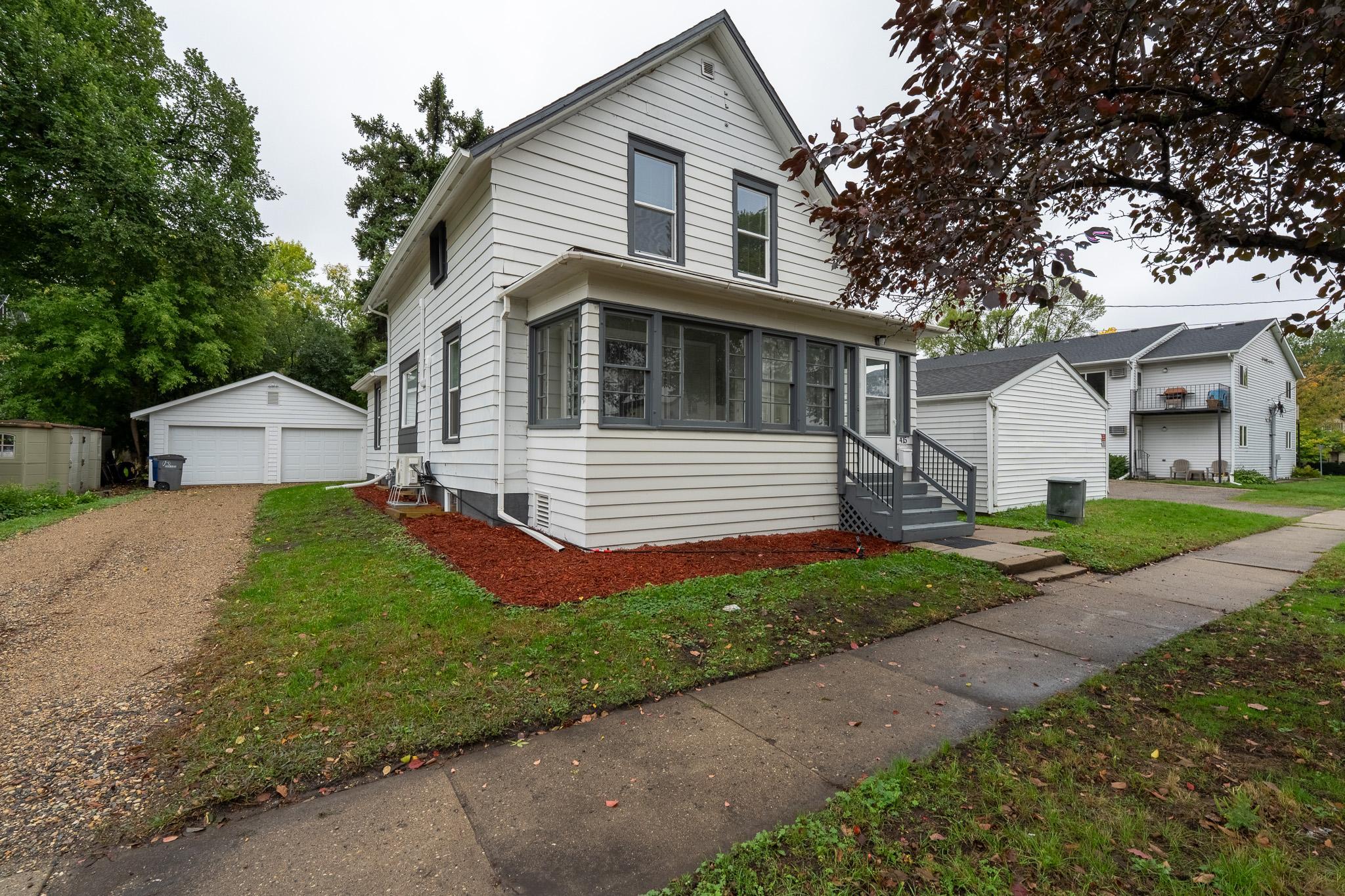 415 3rd Avenue S Property Photo 2