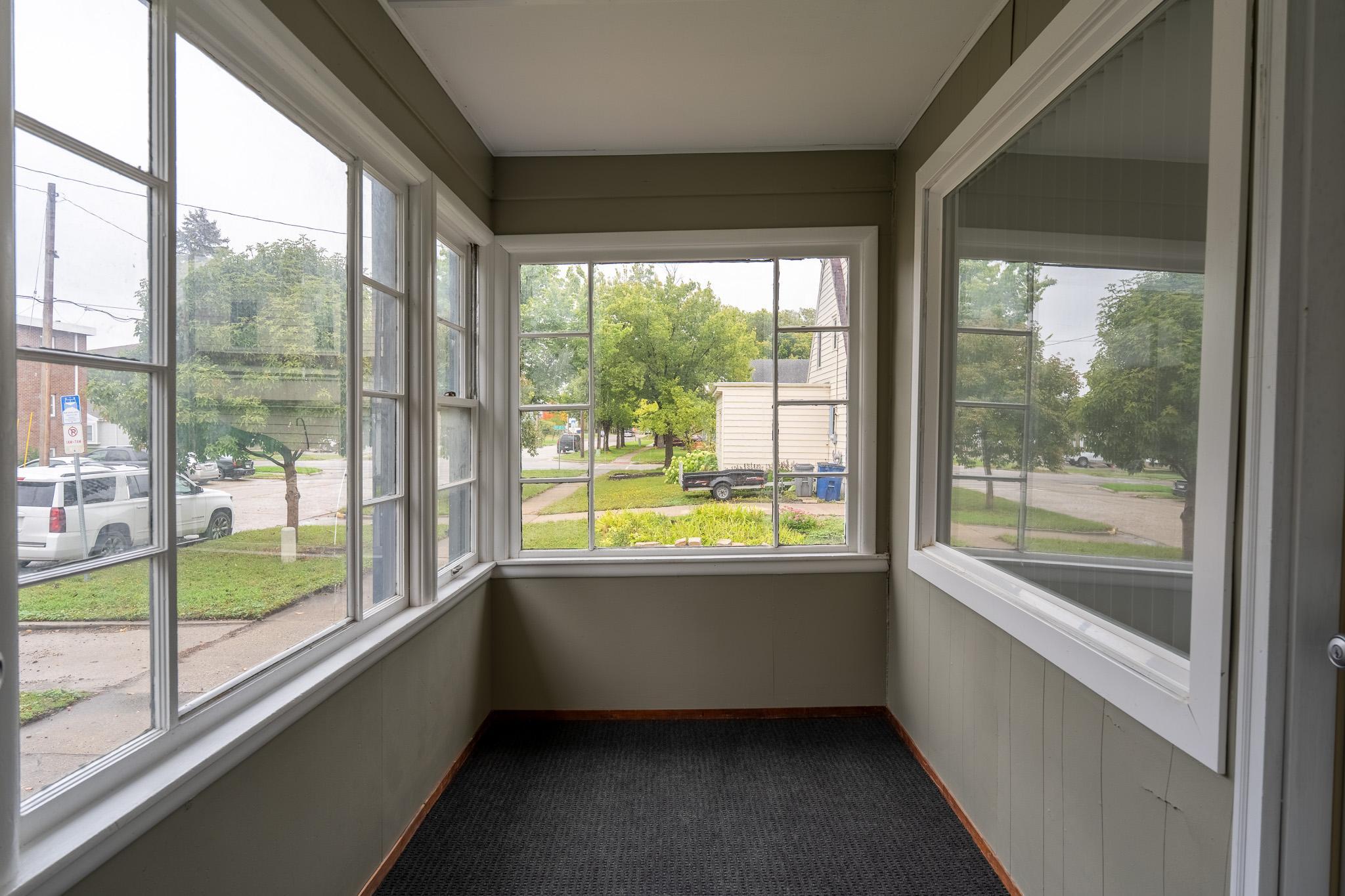 415 3rd Avenue S Property Photo 11