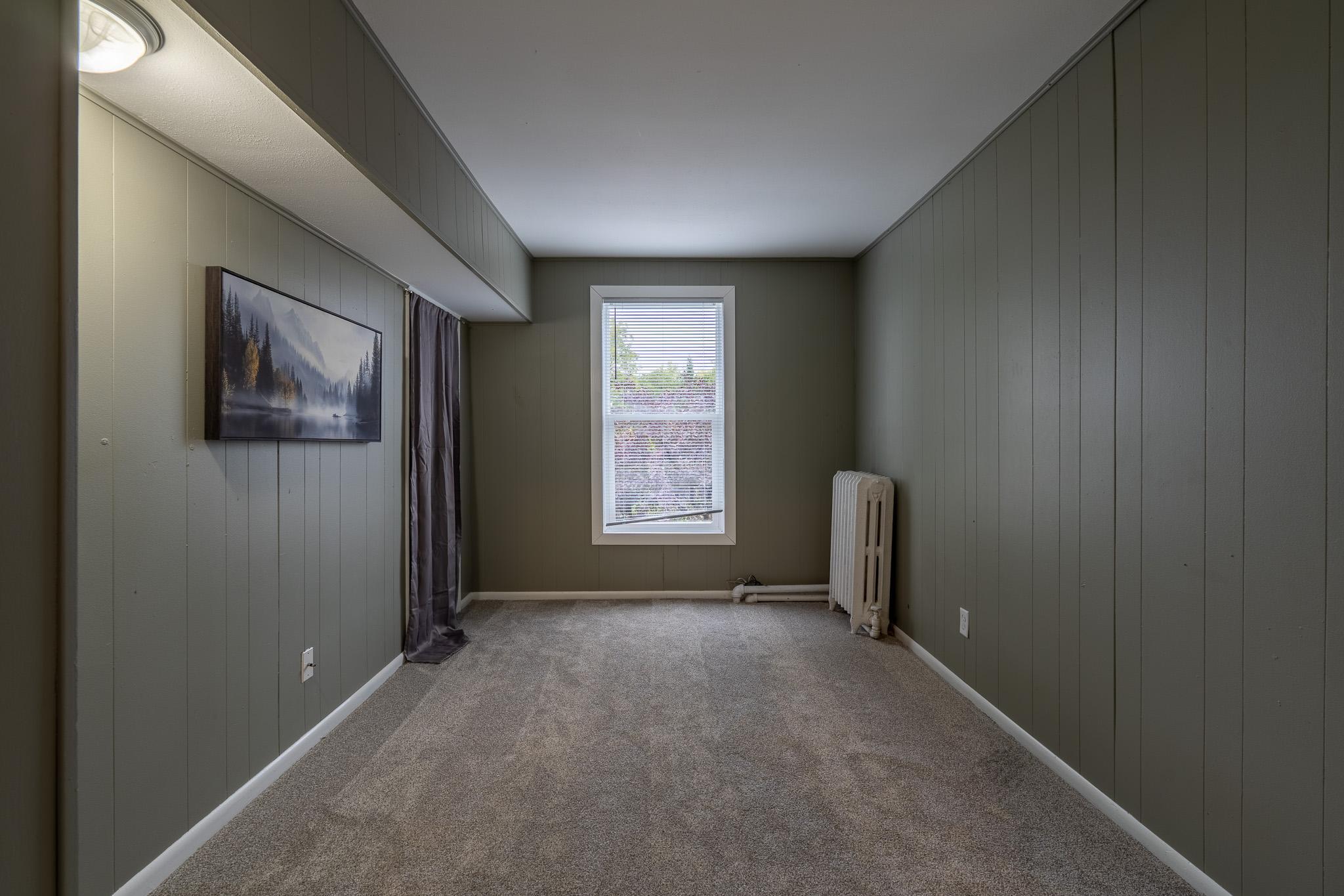 415 3rd Avenue S Property Photo 22