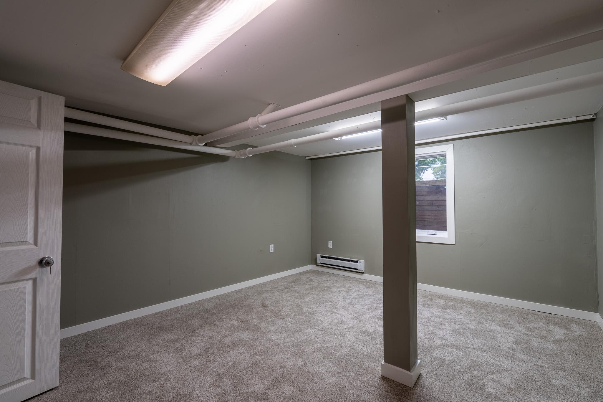 415 3rd Avenue S Property Photo 33