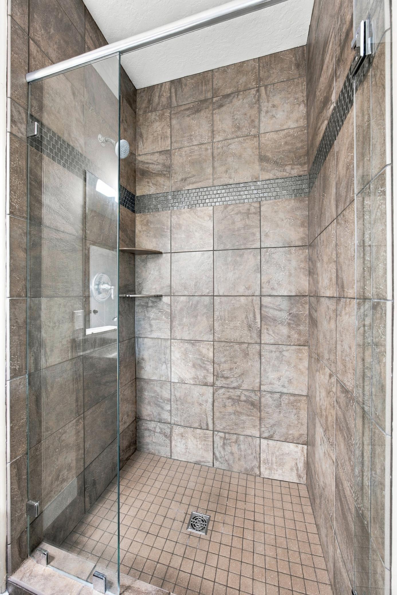 4914 Loden Court S Property Photo 17