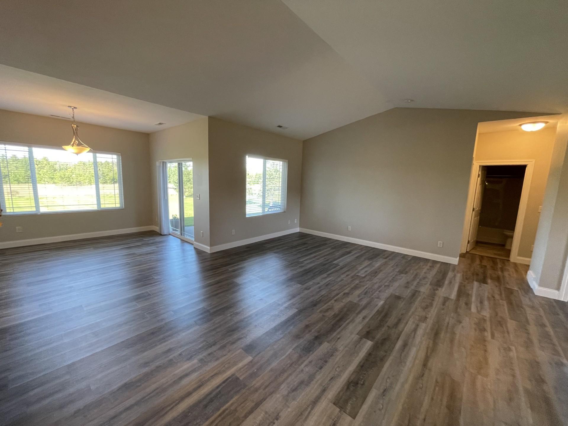 2008 Whiting Road Nw 8 Property Photo 6