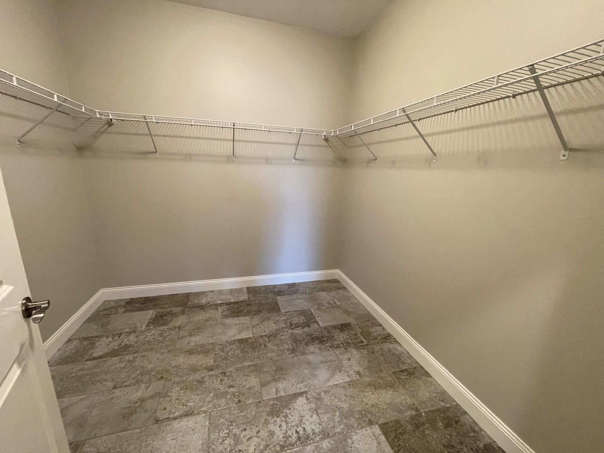 2008 Whiting Road Nw 8 Property Photo 12
