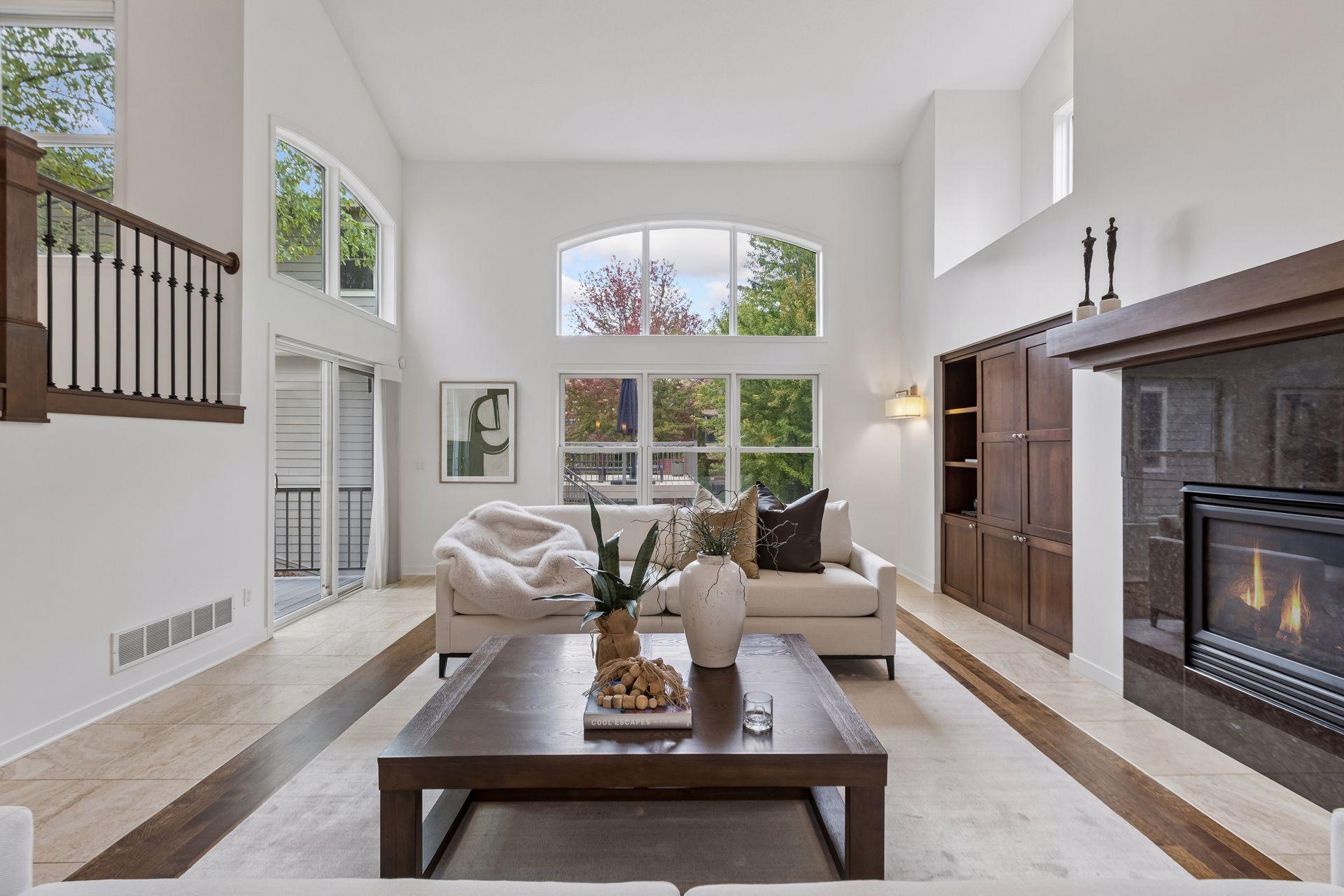 6484 Ivy Way Property Photo 1