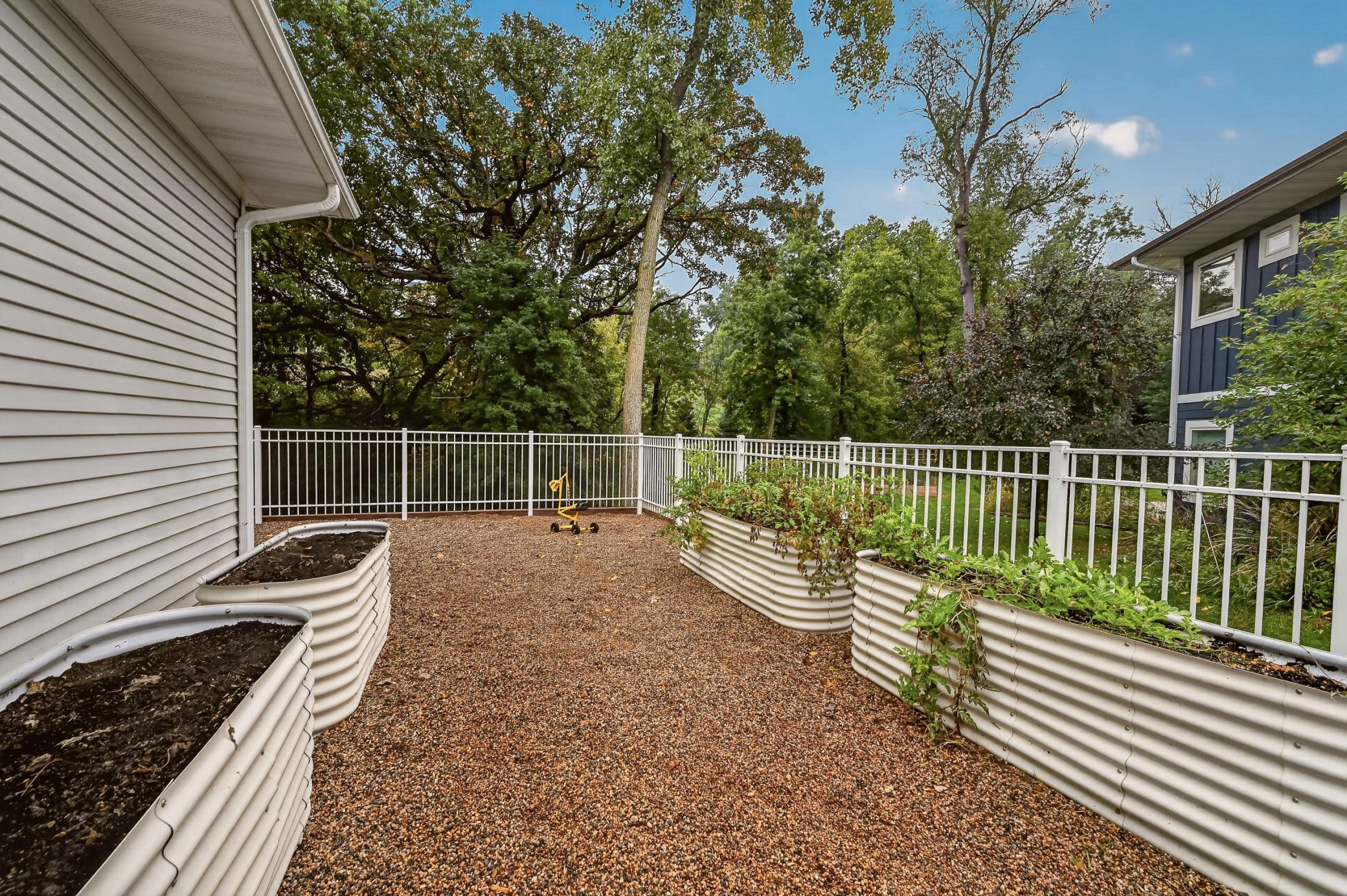 4184 Stone Point Drive Ne Property Photo 59
