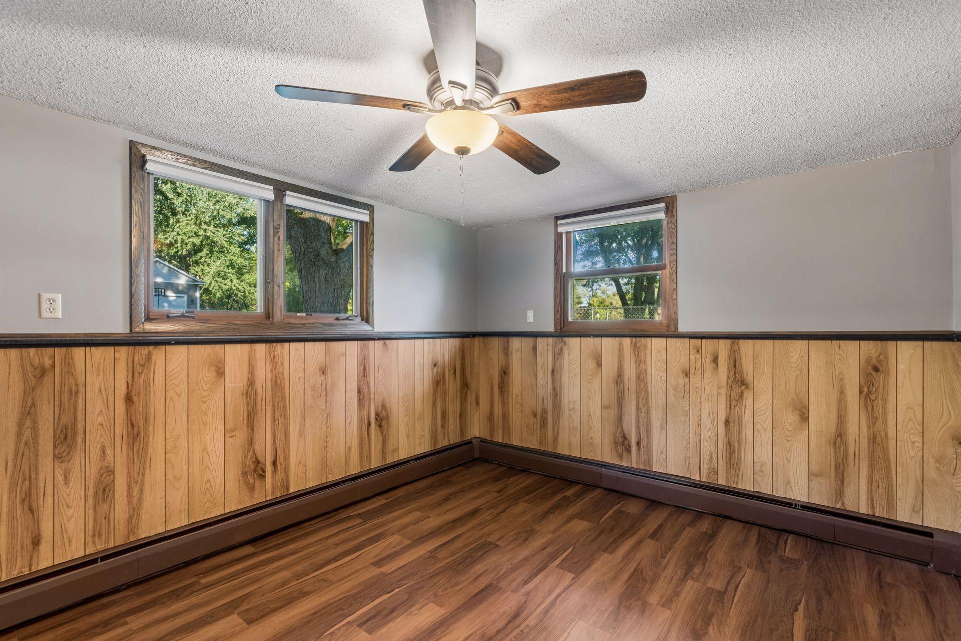 8485 Red Oak Drive Property Photo 22
