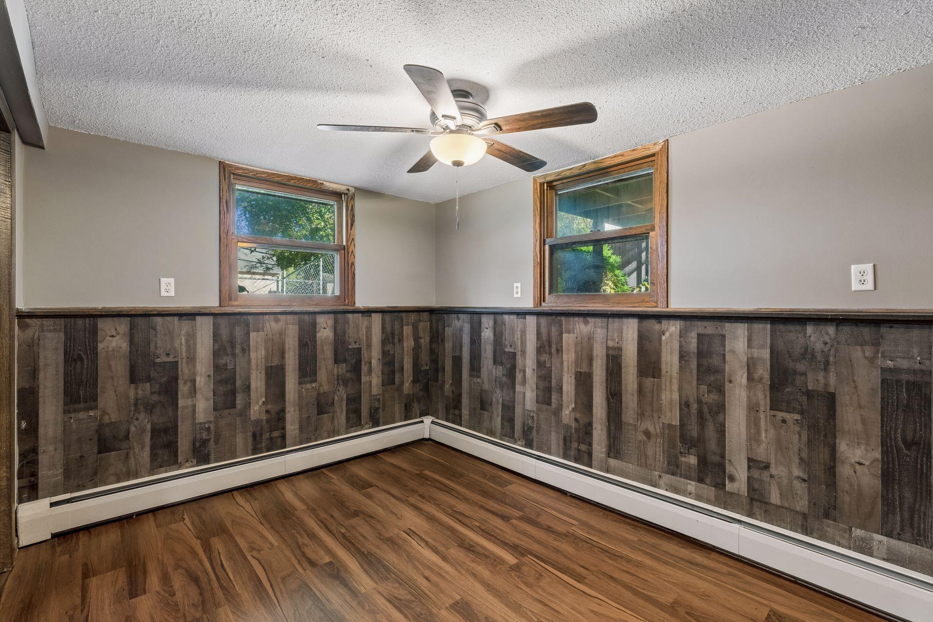 8485 Red Oak Drive Property Photo 24