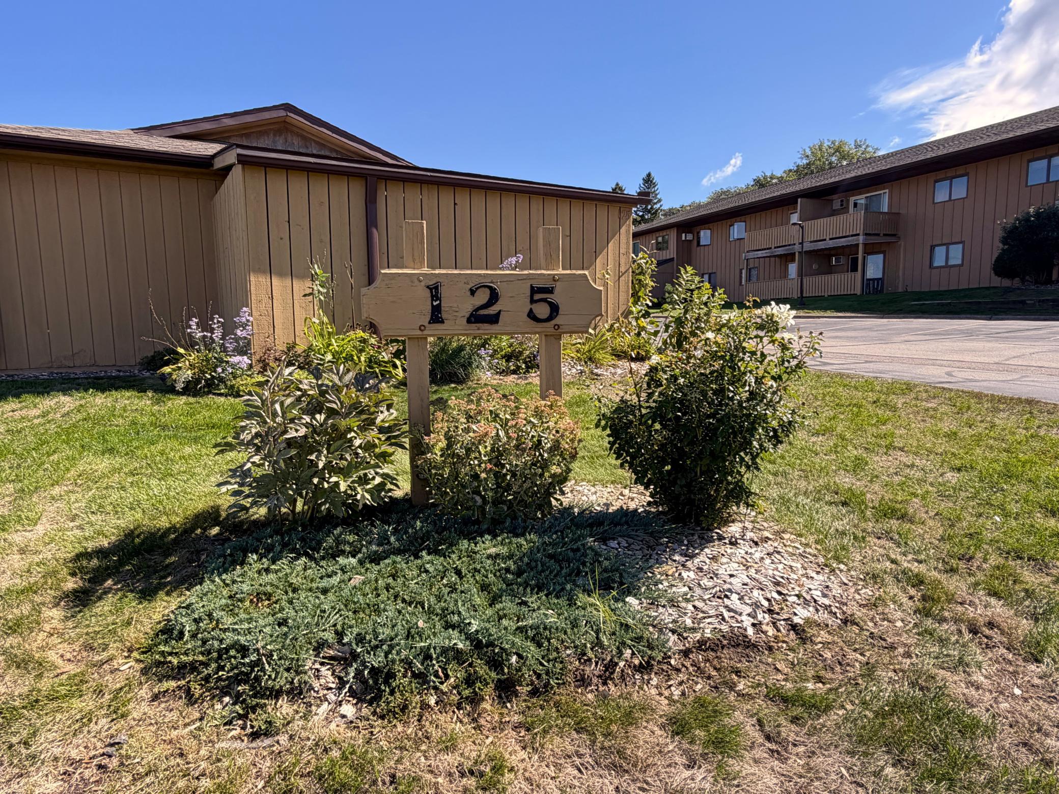 125 Kingswood Drive 1G