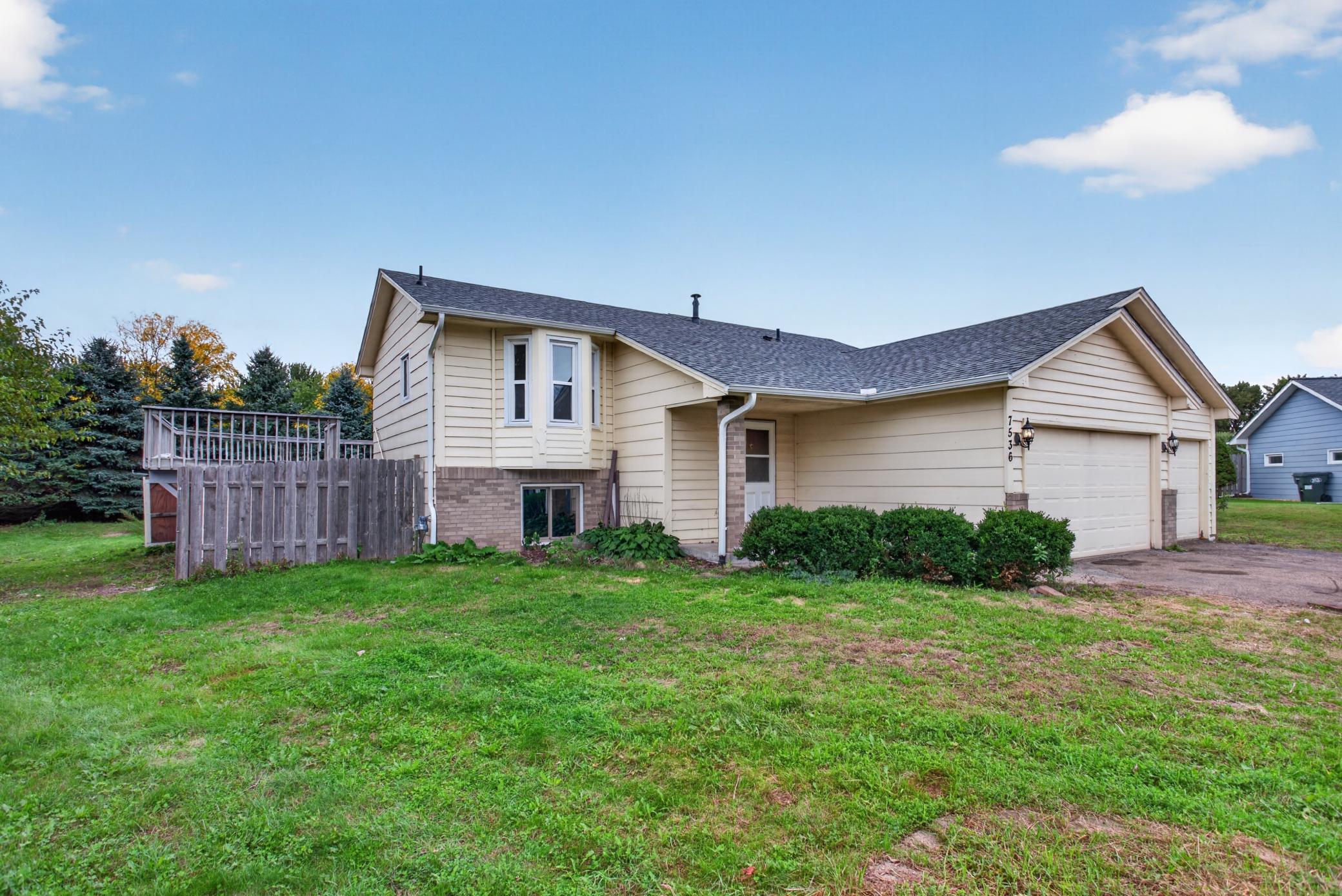 7536 165th Street W Property Photo 1
