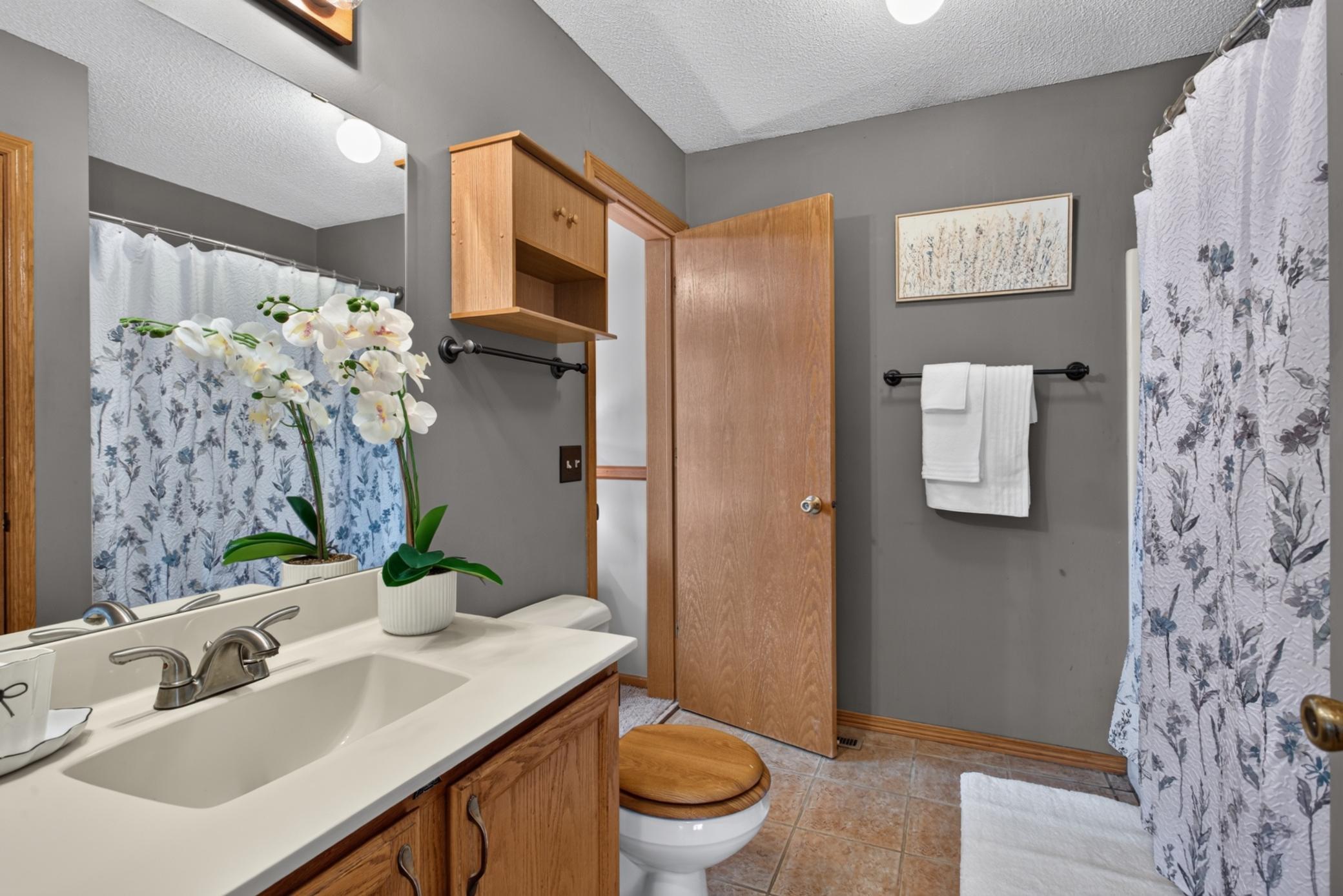 7536 165th Street W Property Photo 9