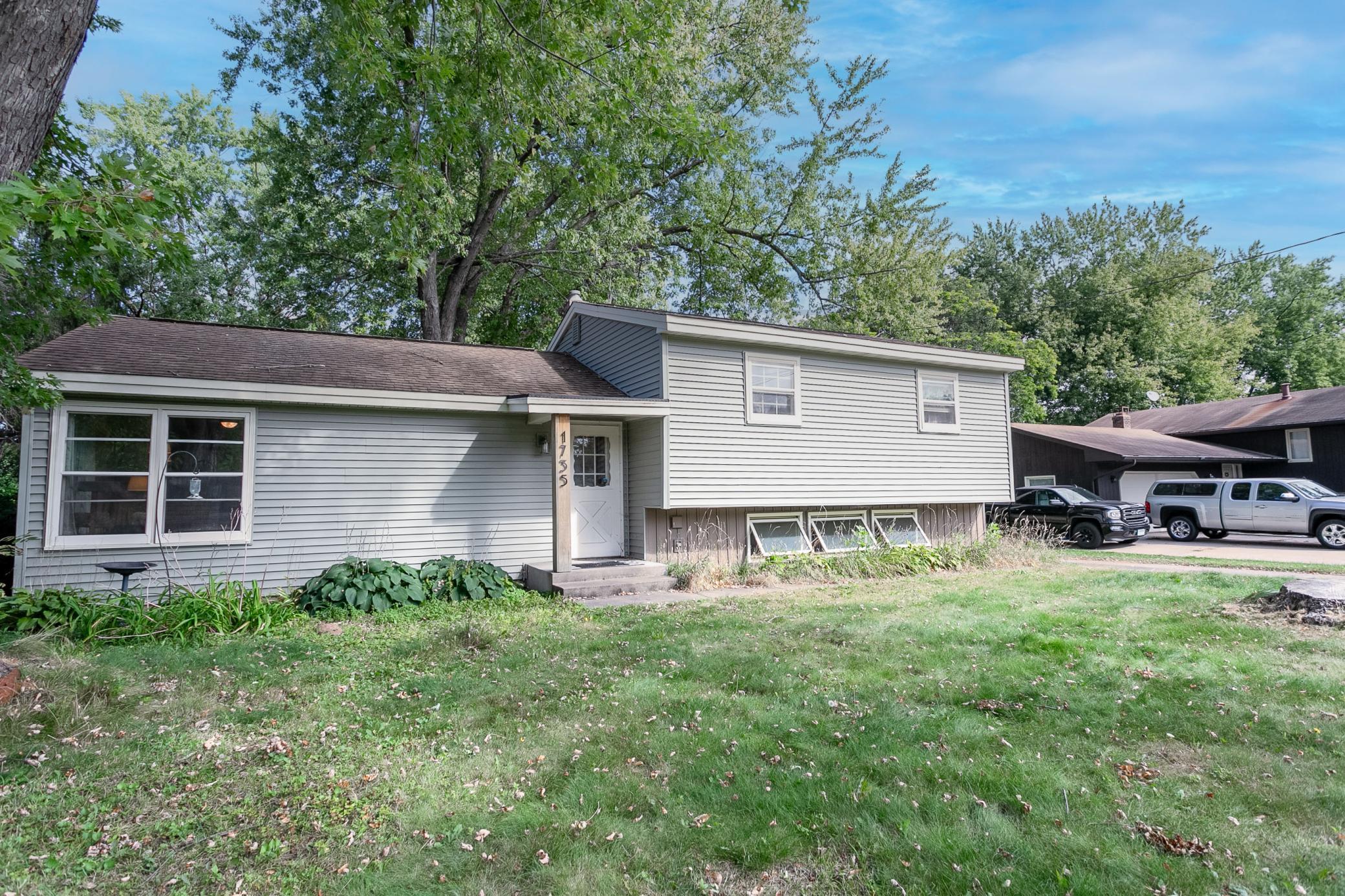 1735 Birch Lake Avenue Property Photo 1