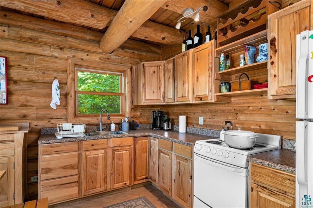 2793 Wolf Track Trail Property Photo 2
