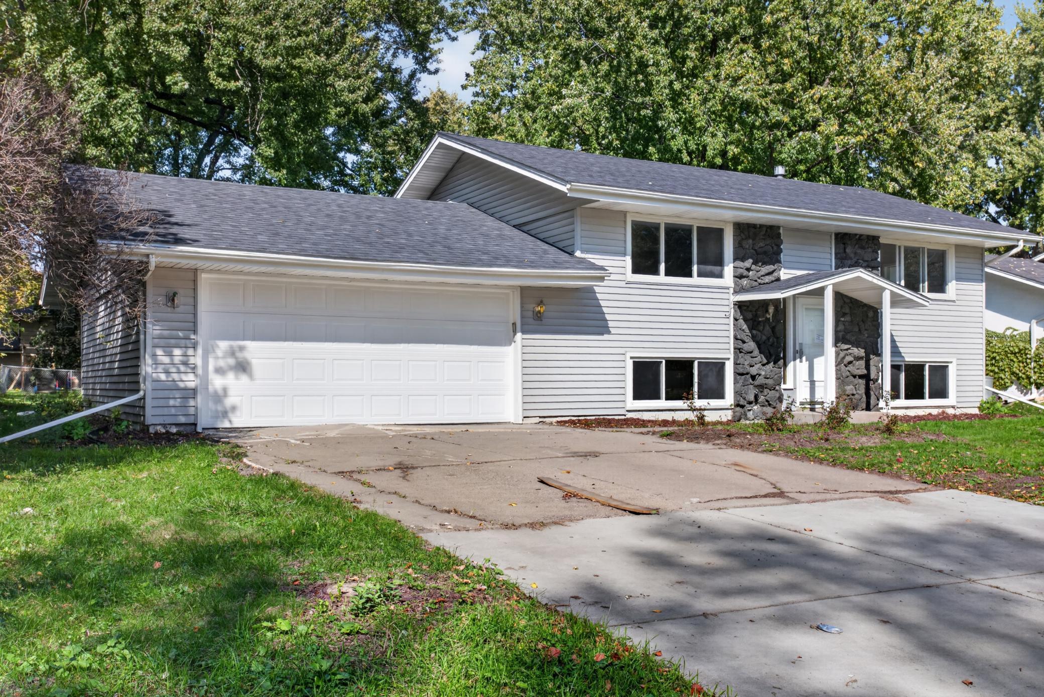 568 Riviera Drive Property Photo 17