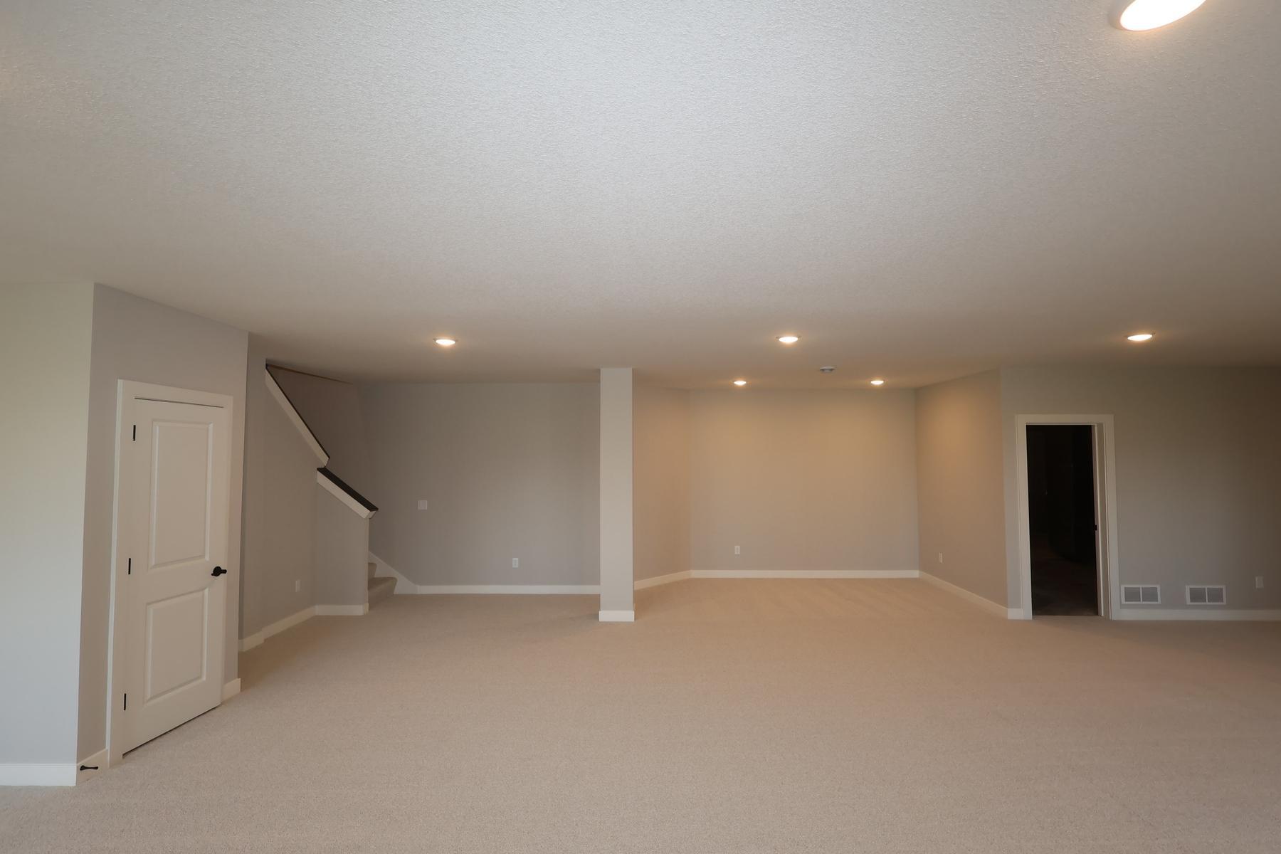11646 Harbor Circle N Property Photo 21